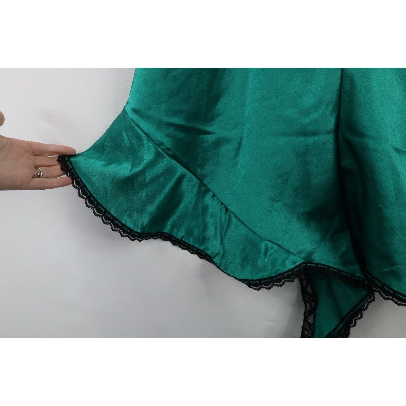 Vintage Vintage 90s Rockabilly Silky Satin Snap Crotch Lace Cami Size 4XL / US 24-26 - 11 Thumbnail