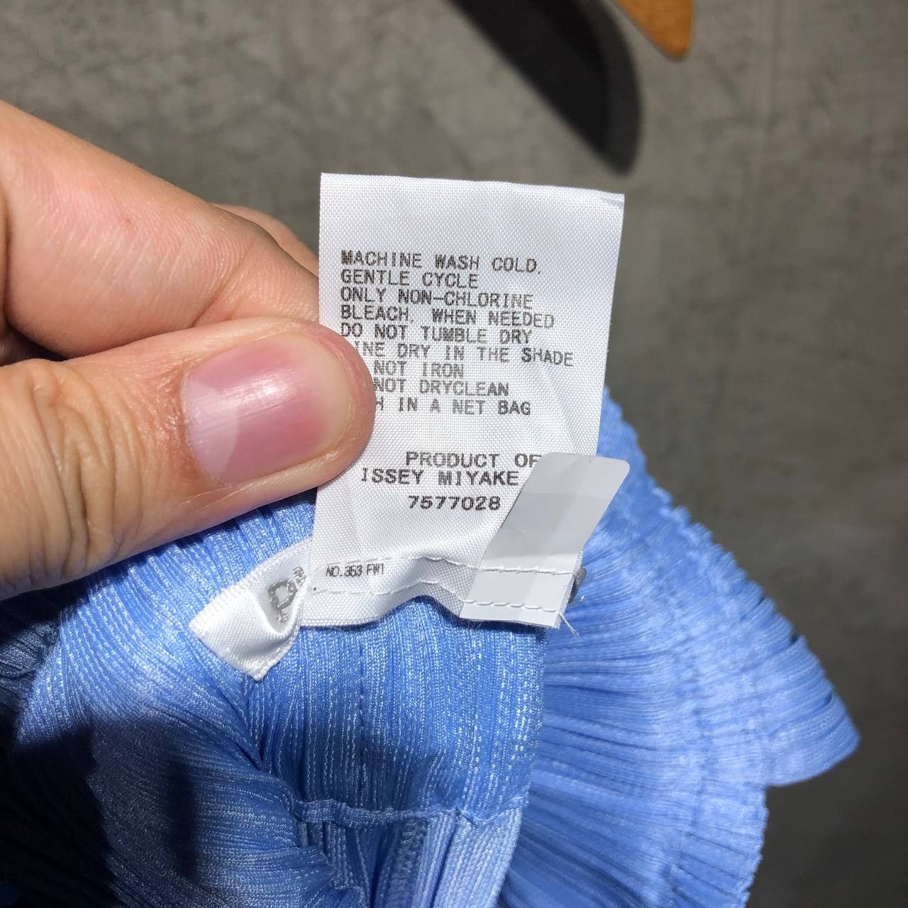 Pleats Please Issey Miyake Issey Miyake Pleats please Pleated jumpsuit Size 30" / US 8 / IT 44 - 8 Thumbnail