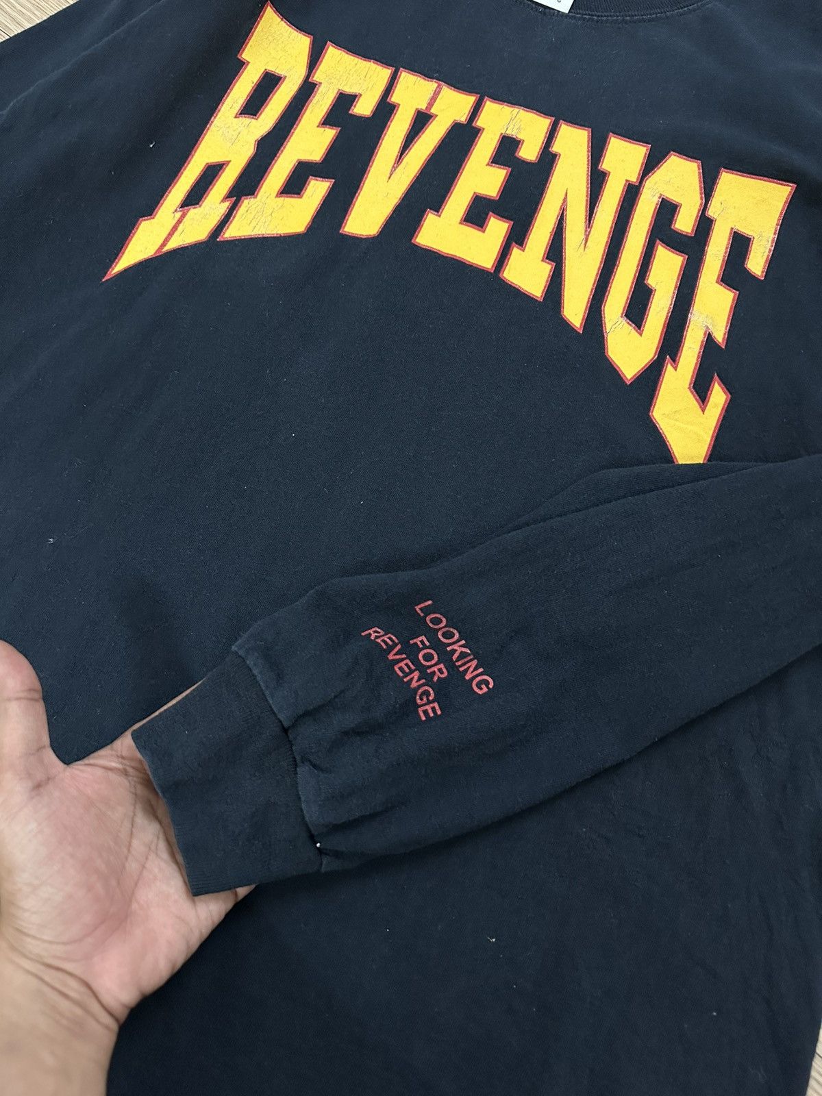 Drake × Rap Tees × Vintage Drake Revenge Summer Sixteen Album OVO Long Sleeve Tee Size US L / EU 52-54 / 3 - 6 Thumbnail