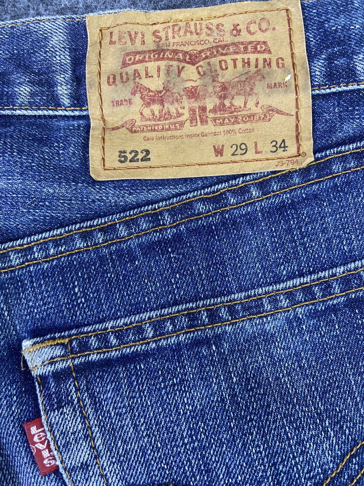 Jean × Levi's × Vintage Levis vintage 522 Blue Wash Jeans - J931 Size US 29 - 11 Thumbnail