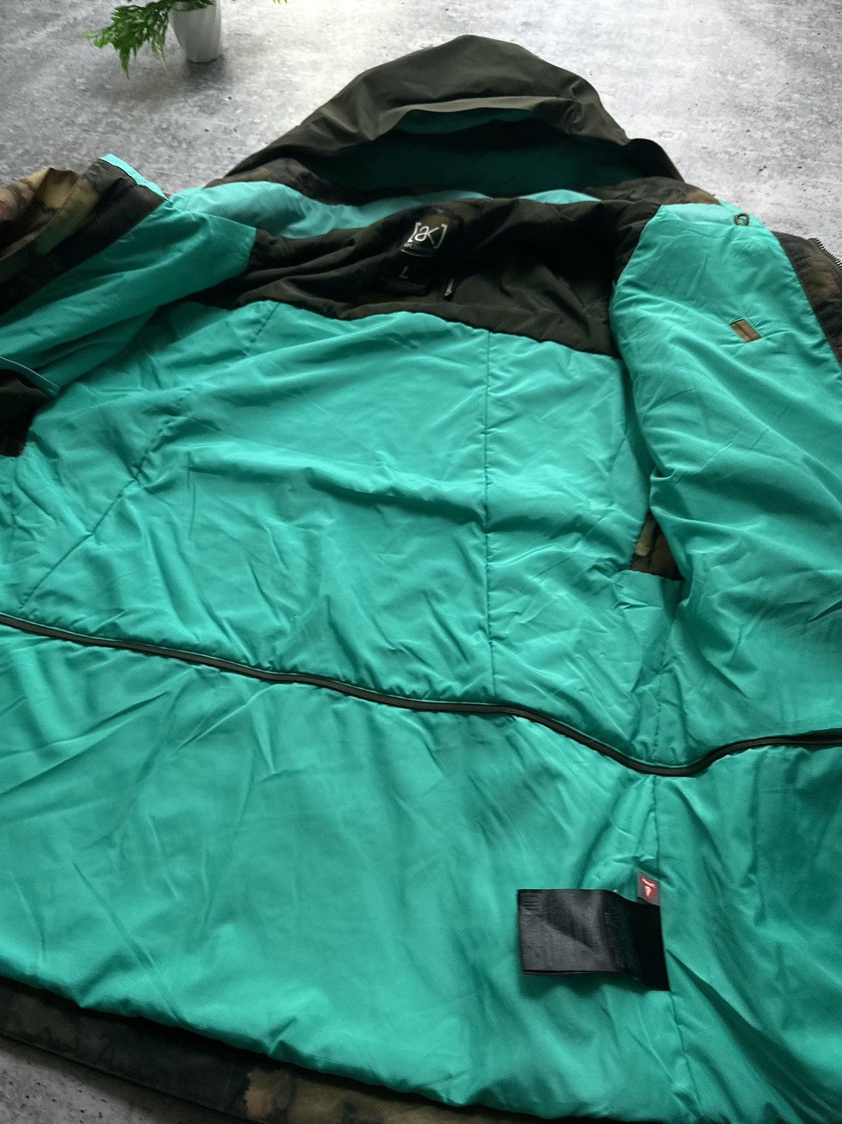 Burton Burton AK Gore Tex Embar Snowboarding Rain Jacket Outdoor Size L / US 10 / IT 46 - 8 Thumbnail