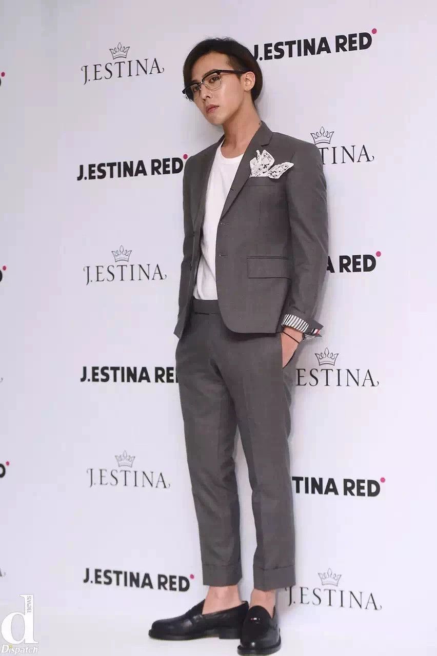 Thom Browne Thom Browne Classic Mid Gray Slim Fit 100% Wool Suit Size US S / EU 44-46 / 1 - 7 Thumbnail