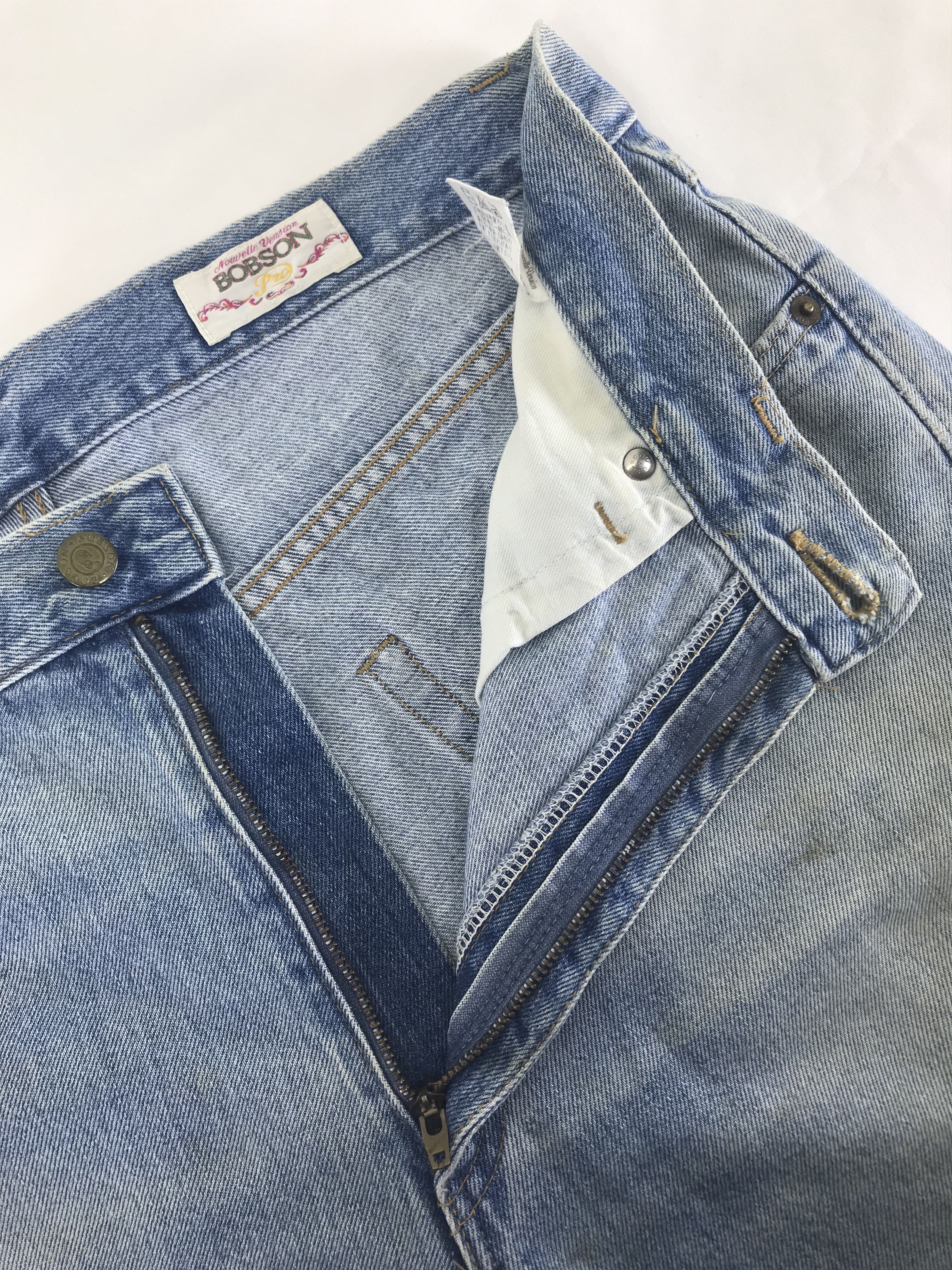 Vintage Vintage Bobson Light Wash Distressed Jeans Size US 34 / EU 50 - 9 Thumbnail