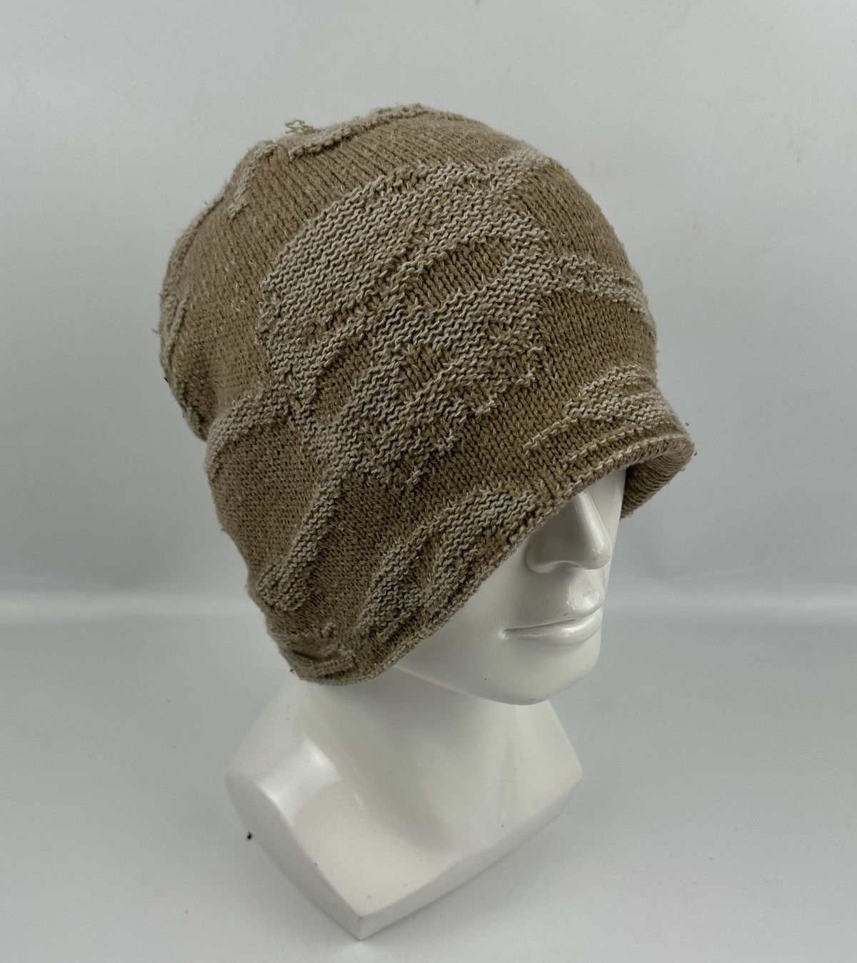 image of Seditionaries x Skulls Beanie Hat Snow Cap, Men's