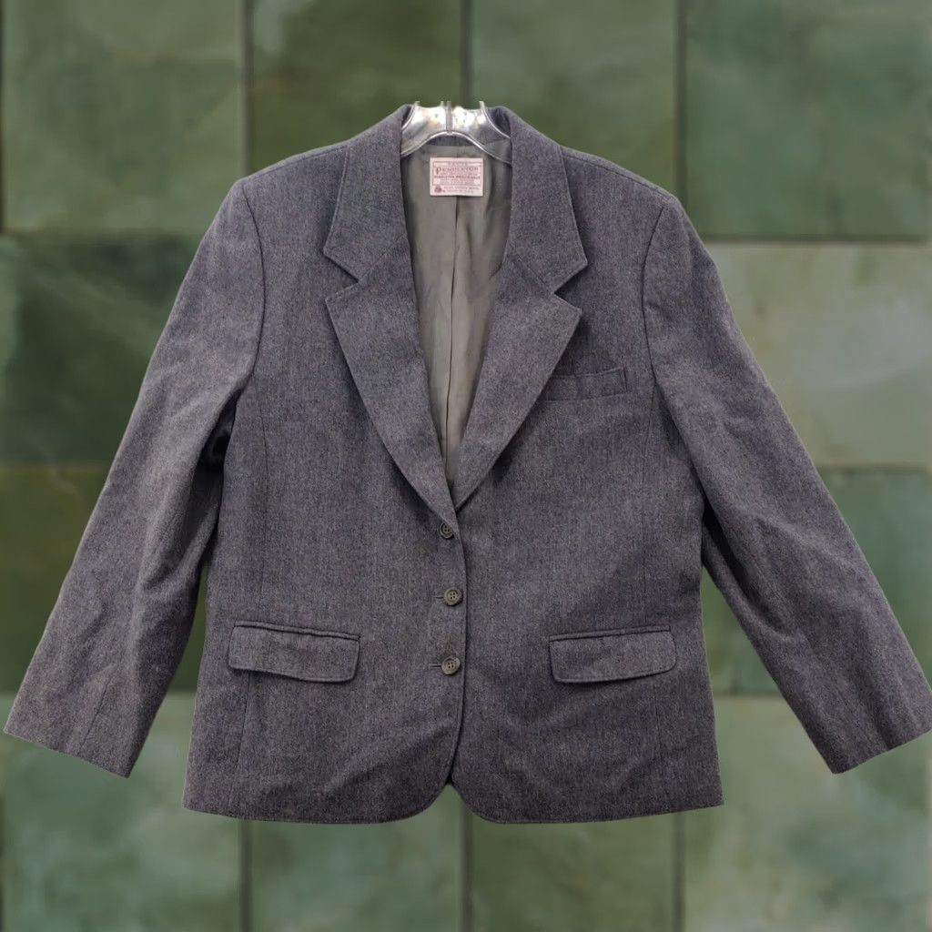 Pendleton VINTAGE Pendleton Blazer Womens PM Gray Wool 80s Tweed Collared Pockets Vintage 80s Blazer Women MEDIUM Petite Gray Wool Blazer Mens? Size M / US 6-8 / IT 42-44 - 1 Thumbnail
