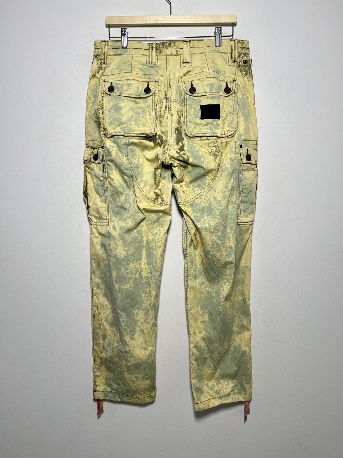 Giorgio Armani giorgio armani tie dye cargo camo multipocket army pants Size US 33 - 2 Thumbnail