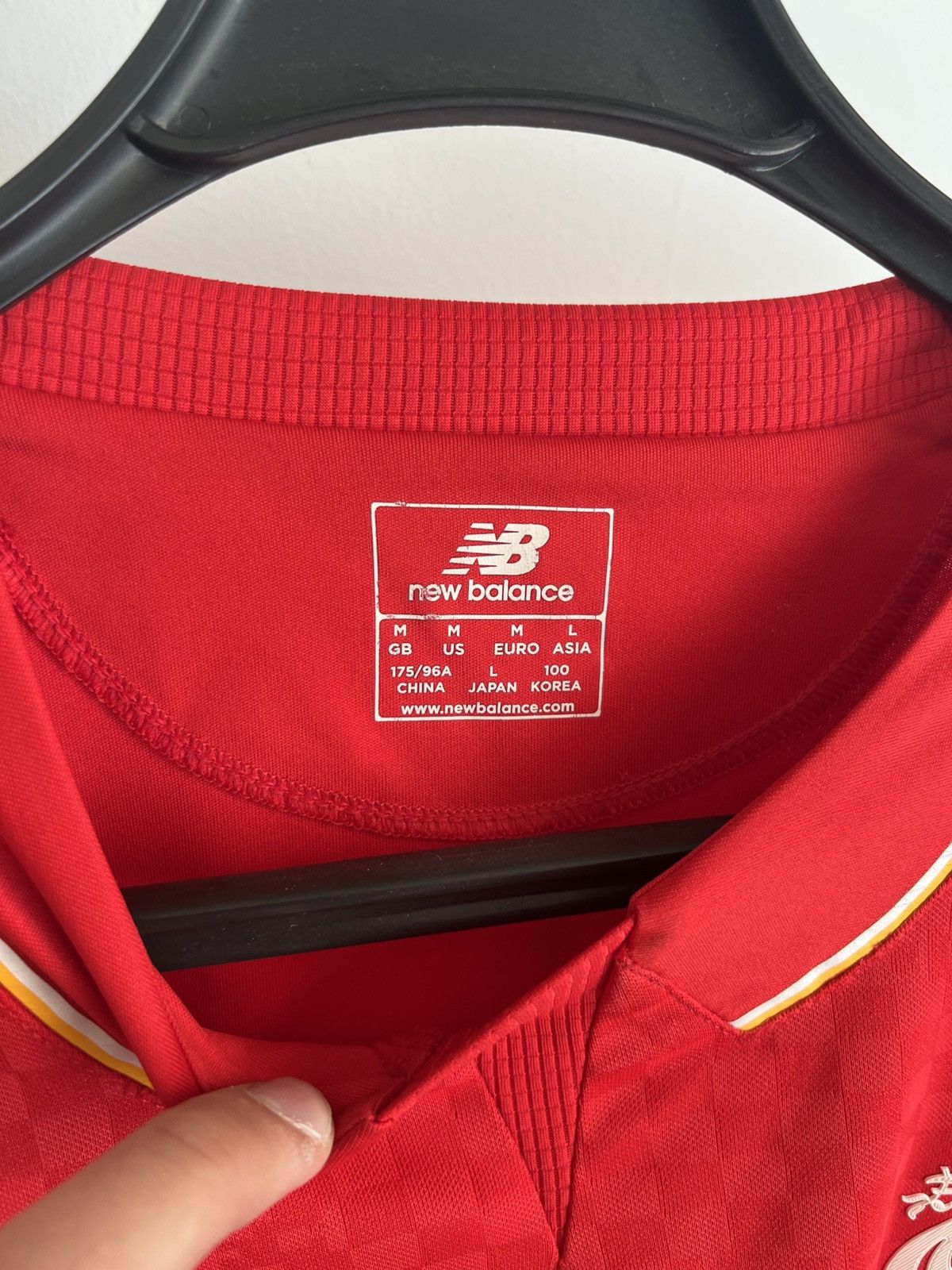 New Balance New balance Liverpool jersey 2016 Size US M / EU 48-50 / 2 - 3 Thumbnail