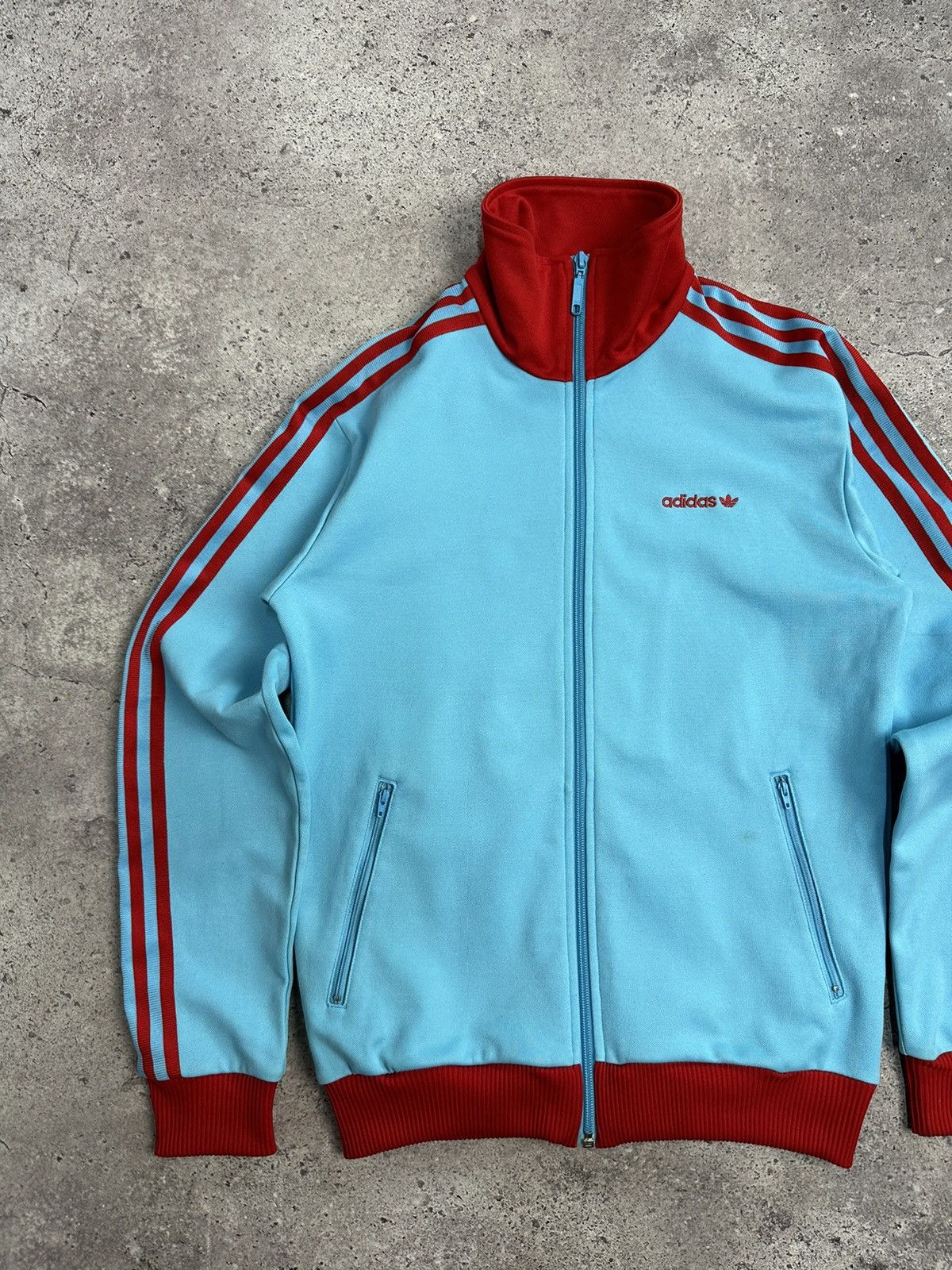 Adidas × Vintage Vintage Adidas Blokecore Track Jacket Blue Big Logo Y2K Size US S / EU 44-46 / 1 - 3 Thumbnail