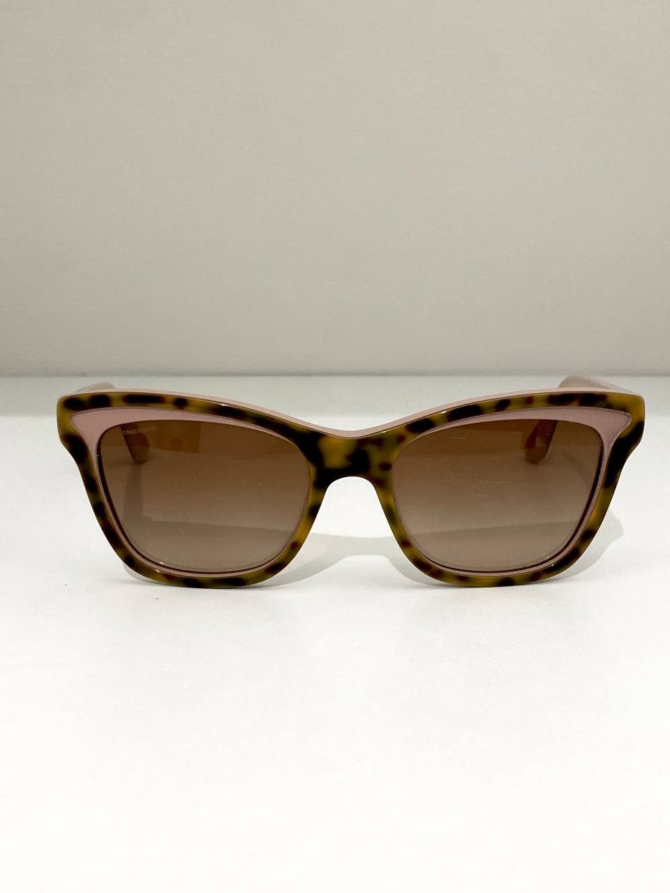 Prada Prada Logo Havana Retro Cat Eye Oversized Sunglasses Size ONE SIZE - 5 Thumbnail
