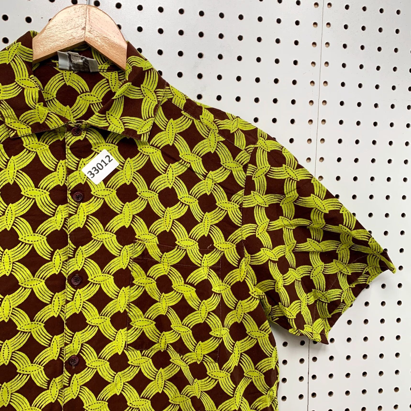 Vintage VINTAGE OKAI Button Shirt Mens Small Brown Yellow Chain Link Pattern Herringbone 22x28.5 90s Mens Shirt Size US S / EU 44-46 / 1 - 7 Thumbnail