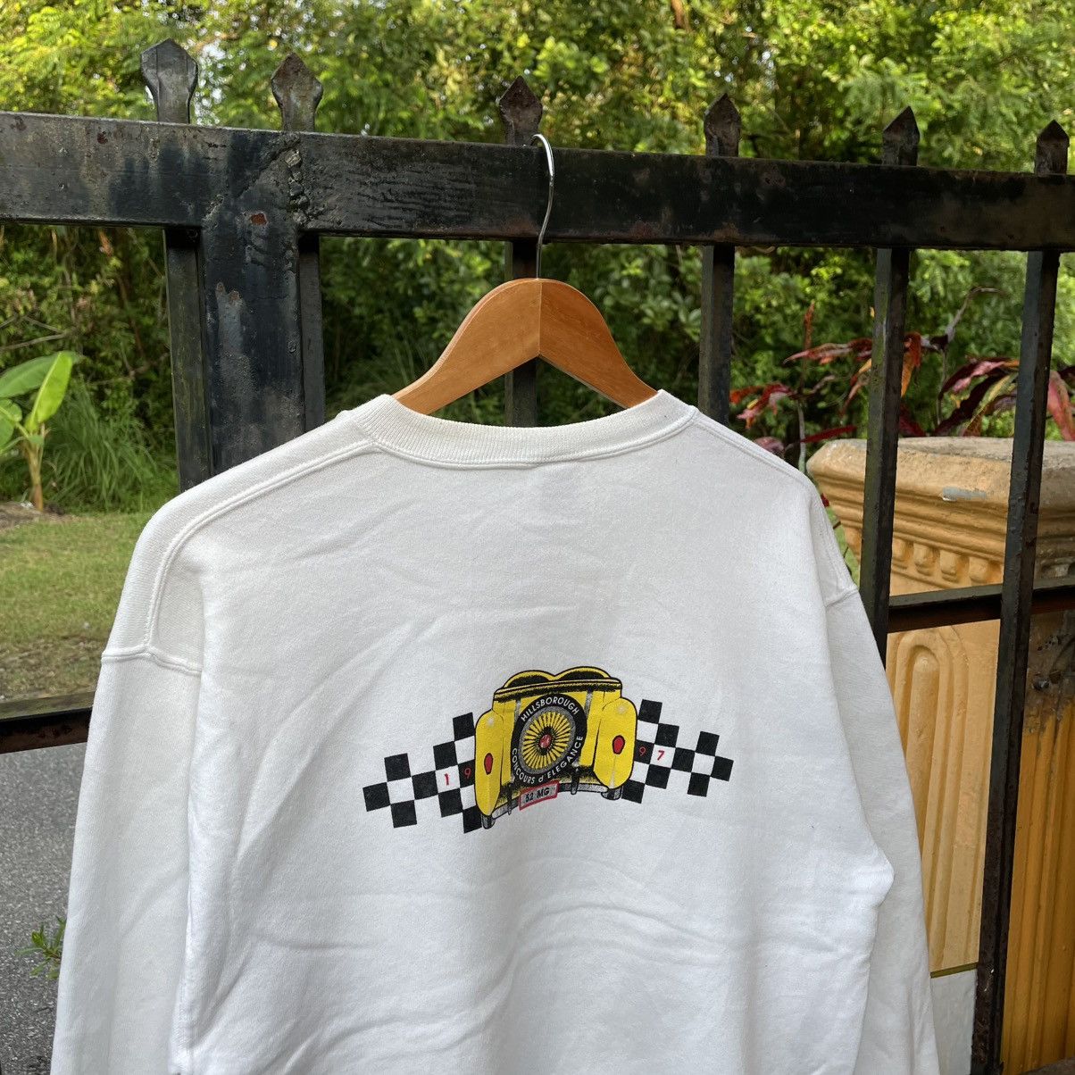 Russell Athletic 🔥Vintage 90s Russell Hillsborough Concours Sweatshirts Size US M / EU 48-50 / 2 - 3 Thumbnail