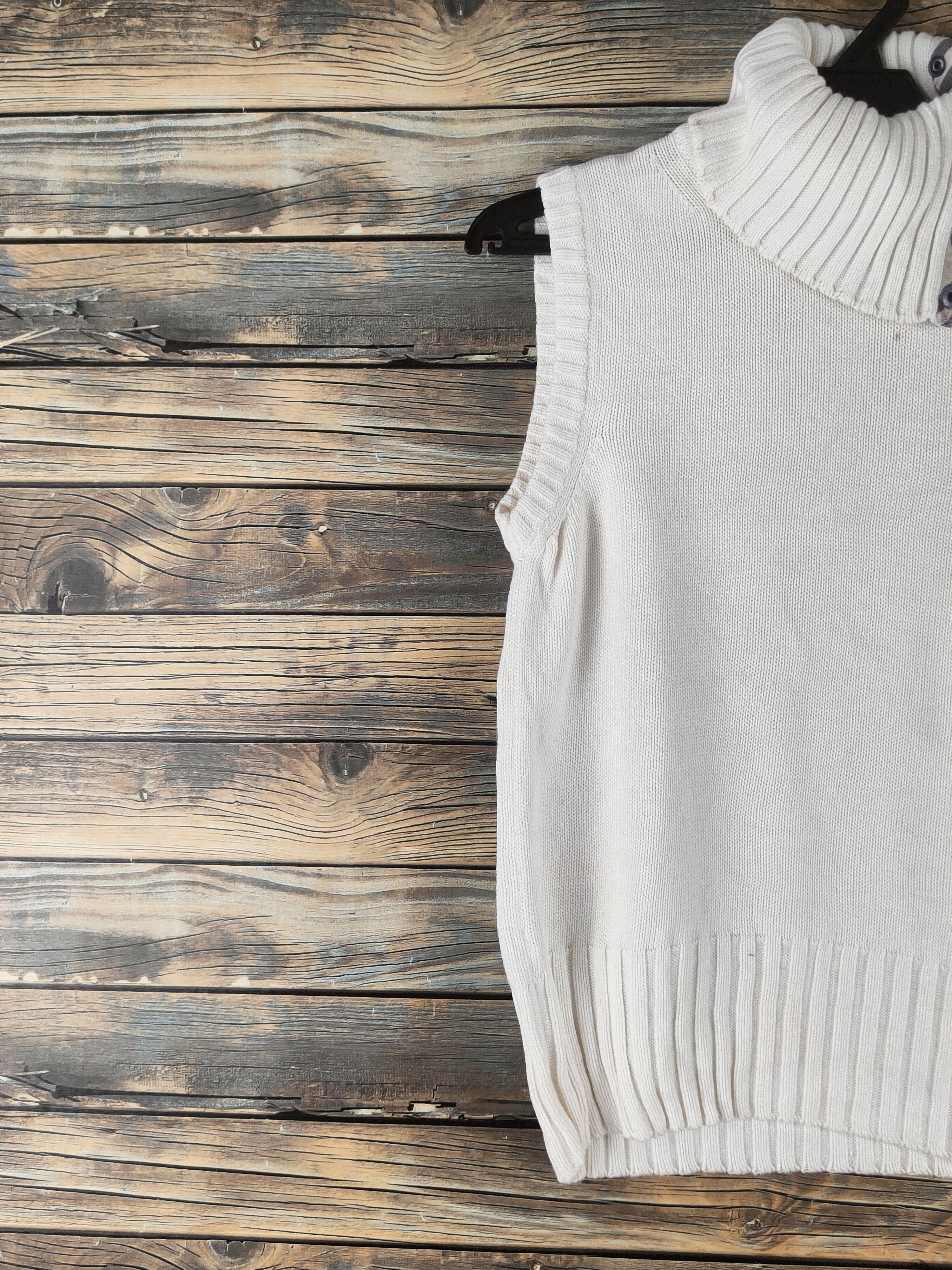 Burberry DL Burberry White Sleeveless Knitwear Sweatshirts #46-609 Size S / US 4 / IT 40 - 3 Thumbnail