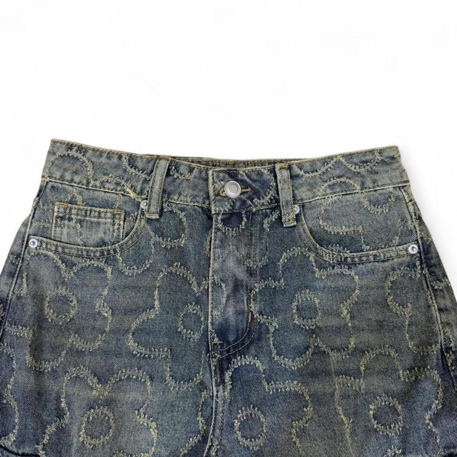 Other Y2K style light weight denim shorts Size 27" / US 4 / IT 40 - 3 Thumbnail