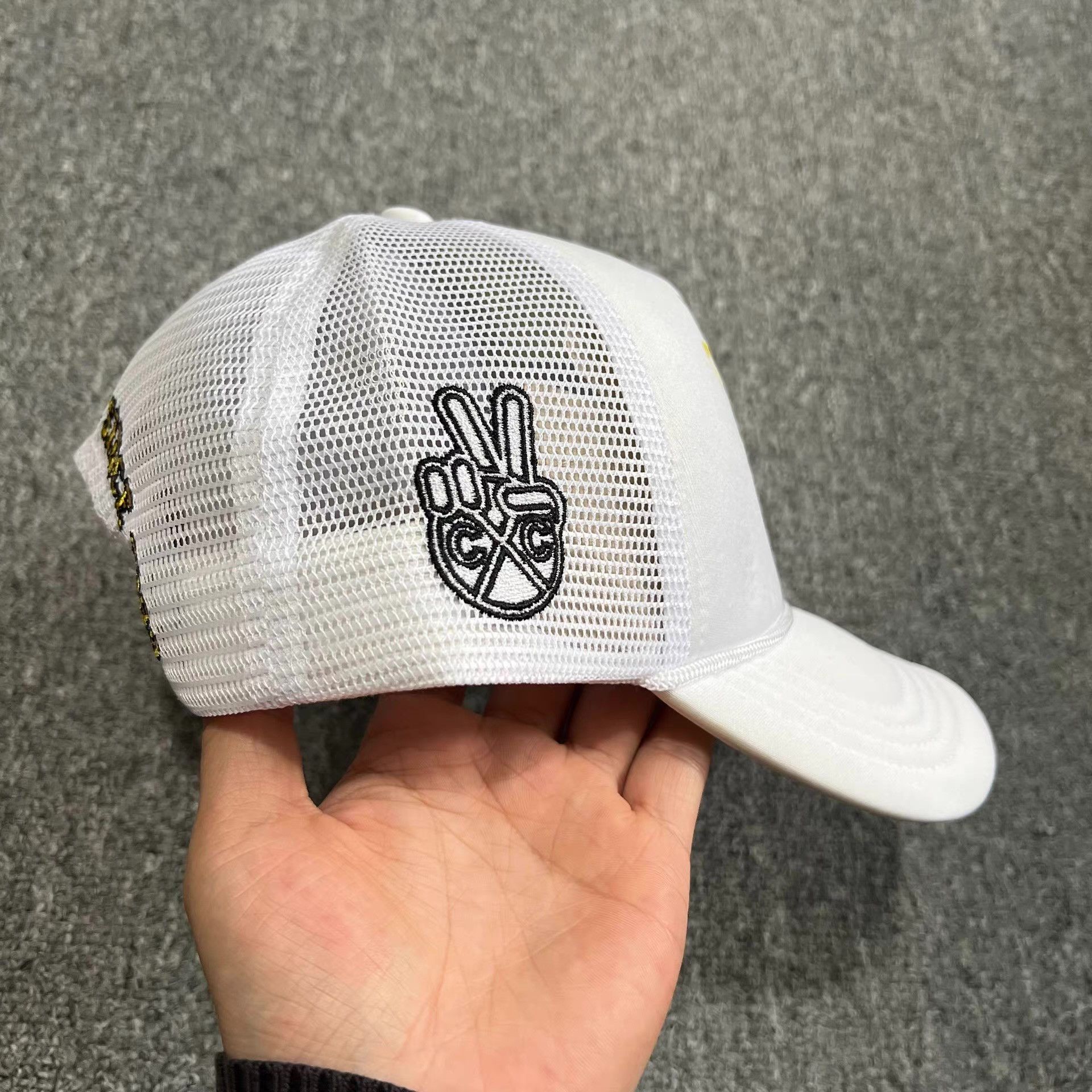 Cross Colours Cross Colours curvedbrimmeshtruckerbaseball cap sun hat Q7 Size ONE SIZE - 5 Thumbnail