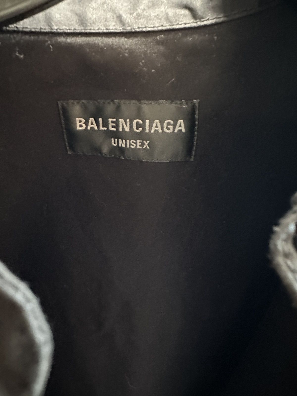 Balenciaga Demna for Balenciaga Unisex Oversized Shirt - Small Size US S / EU 44-46 / 1 - 5 Thumbnail