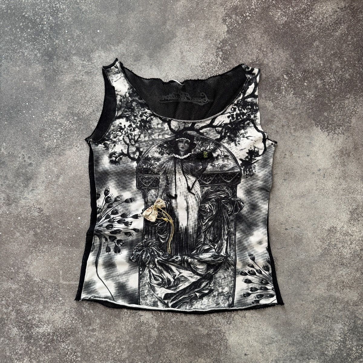 20471120 Vintage Gothic Printed Mesh Tank Top Size S / US 4 / IT 40 - 2 Thumbnail