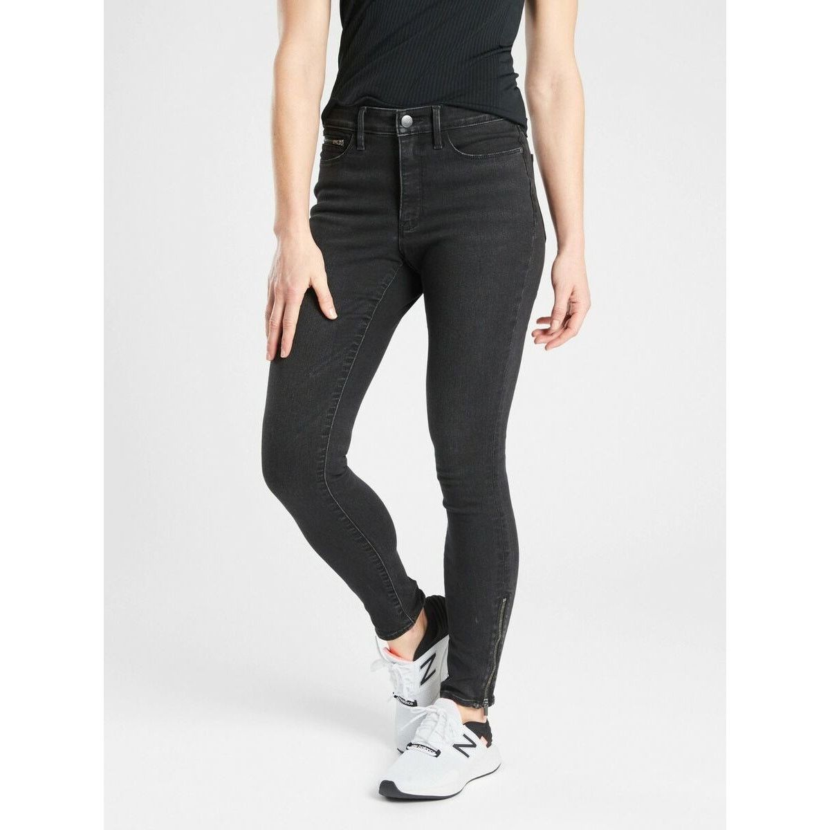 Athleta Athleta Sculptek Ultra Skinny Zip Jeans Black Stretch 8Pc Size 30" / US 8 / IT 44 - 9 Thumbnail