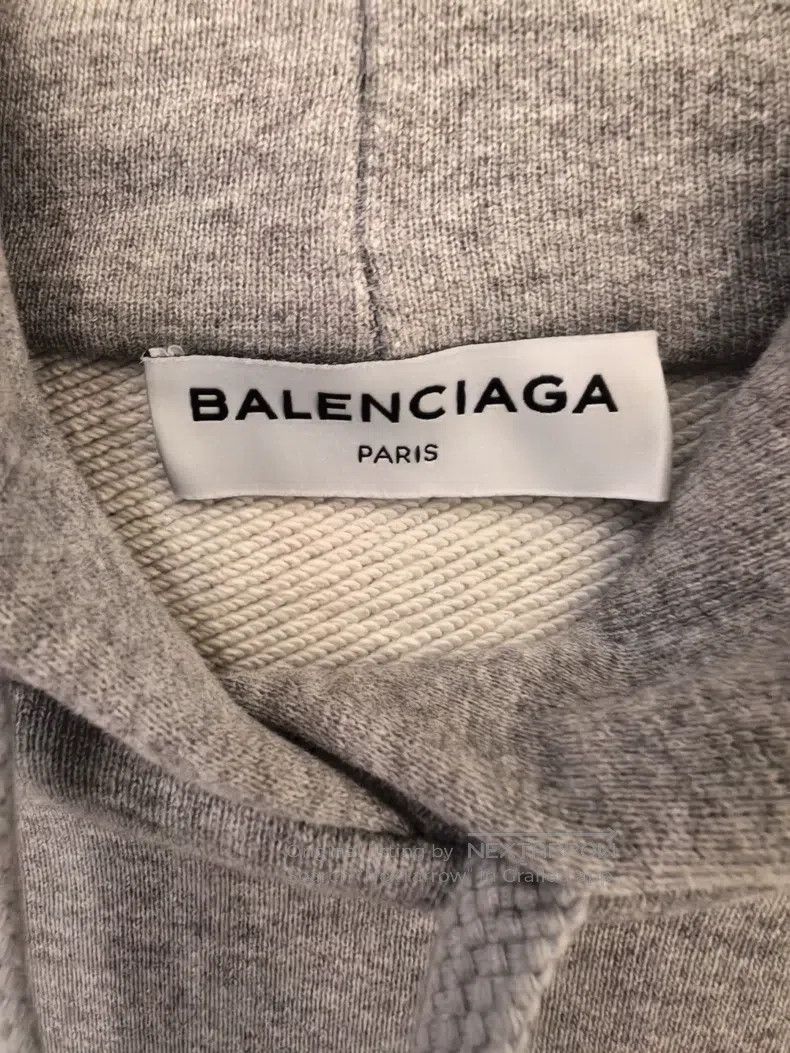 Balenciaga Balenciaga Rainbow lettering hooded sweatshirt, size XS Size US XS / EU 42 / 0 - 2 Thumbnail