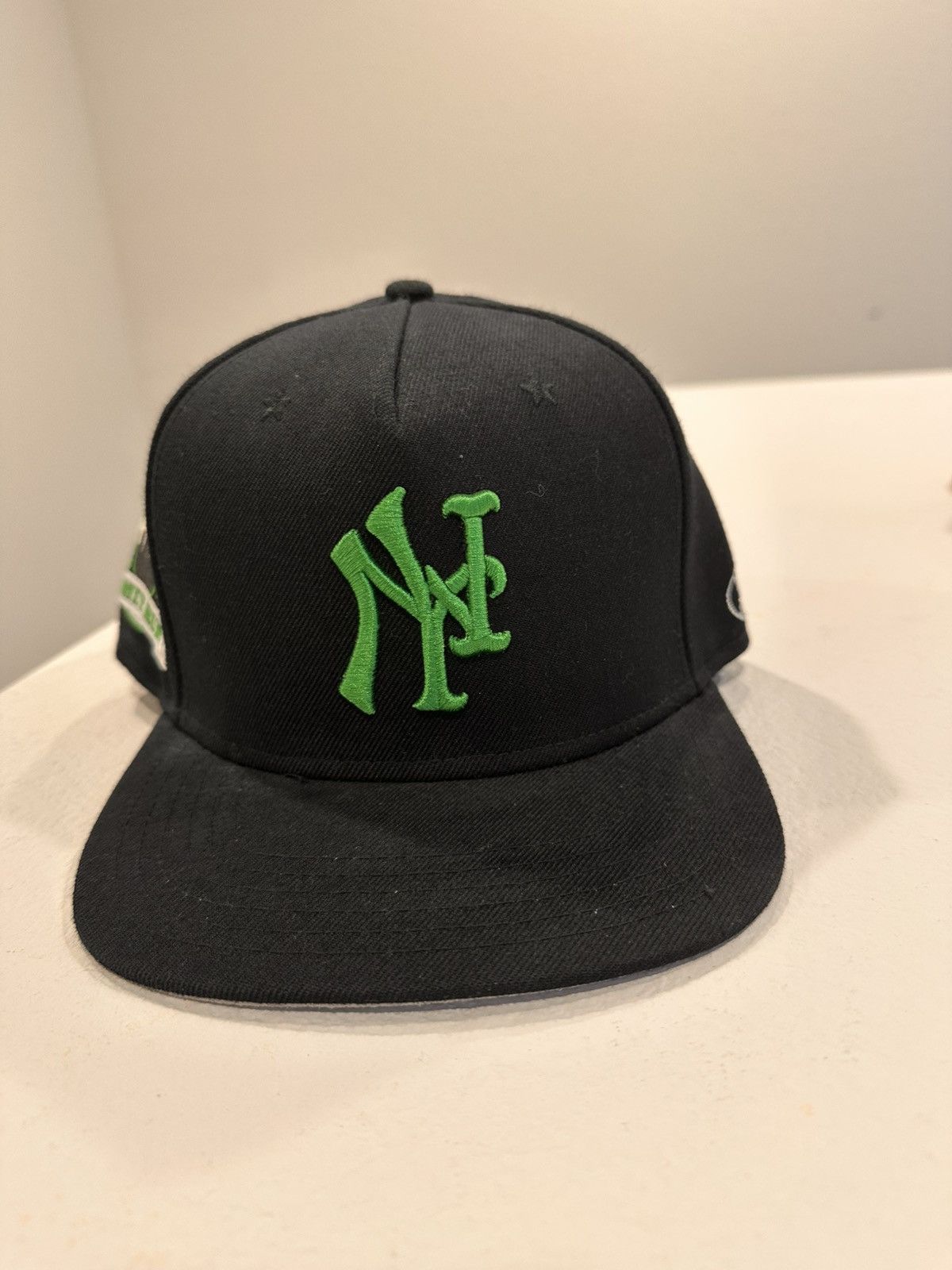 TWNTY-TWO TWNTY-TWO New York Snapback Size ONE SIZE - 1 Thumbnail