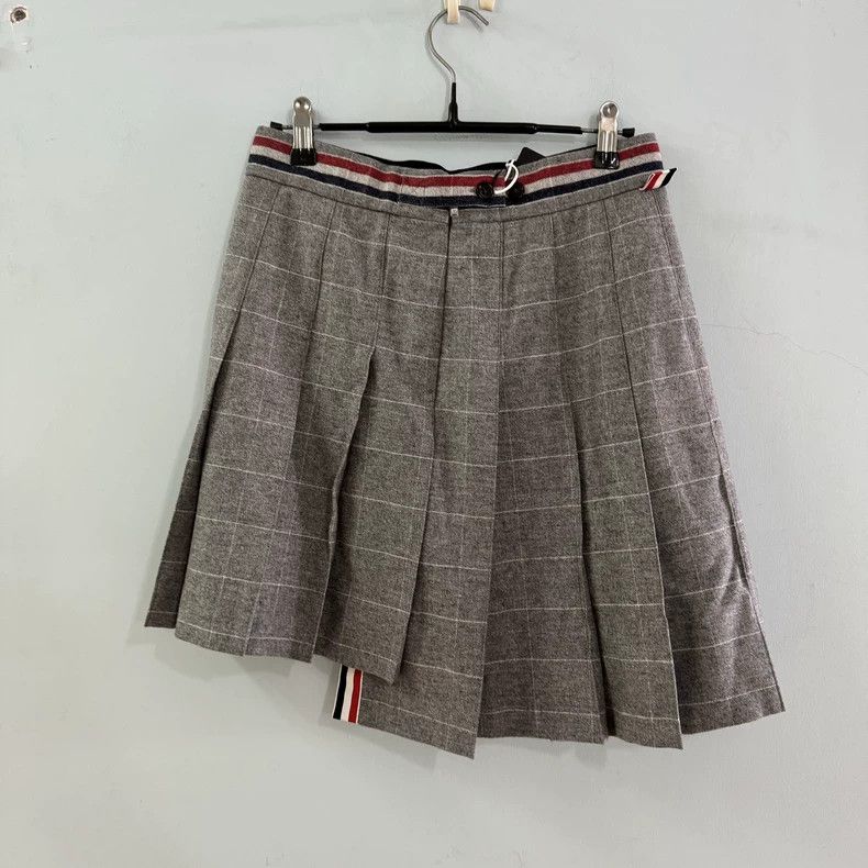 Thom Browne Thom Browne Gray plaid pleated skirt Size 26" / US 2 / IT 38 - 2 Thumbnail