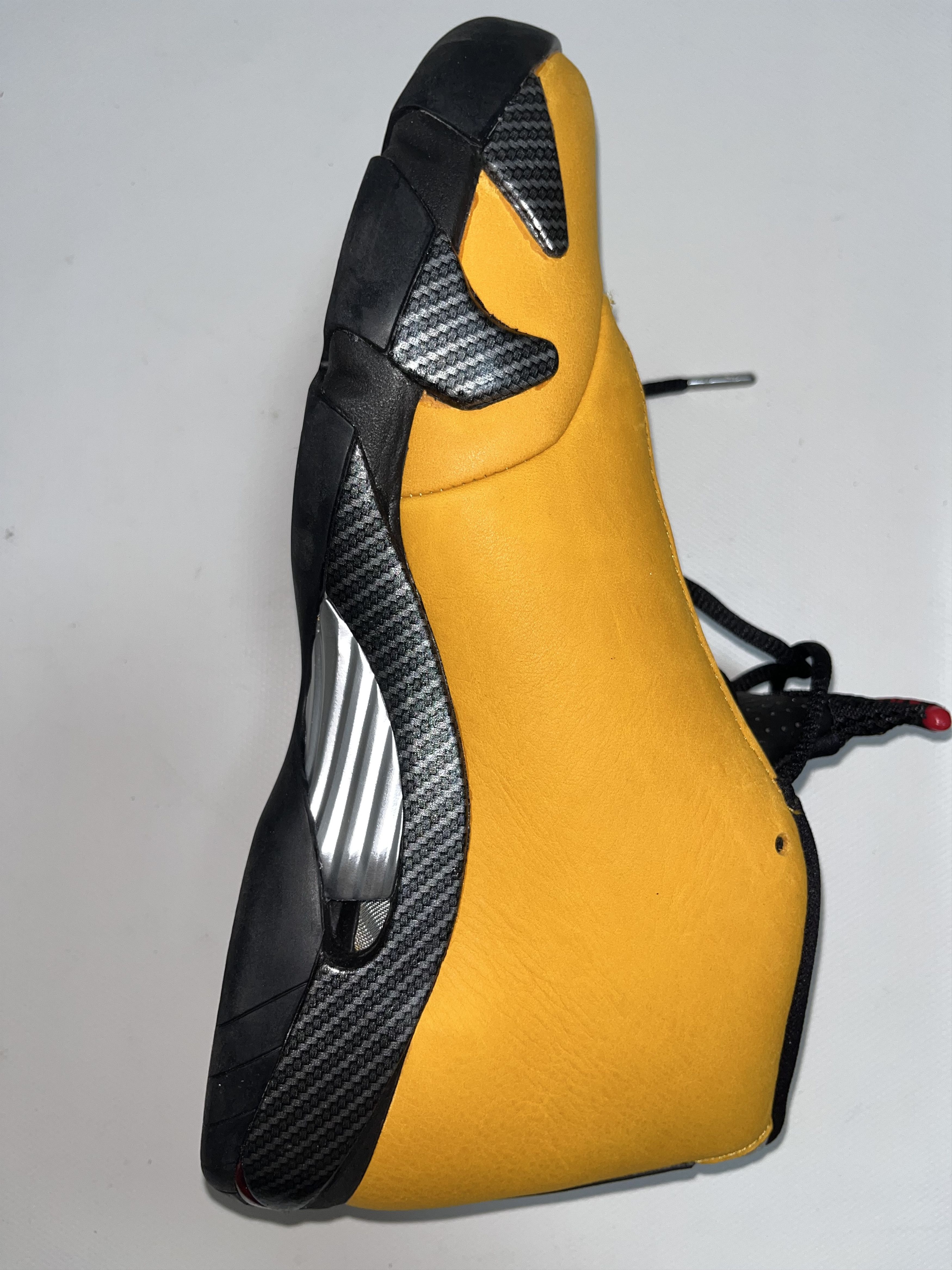 Jordan Brand Air Jordan 14 Retro Reverse Ferrari Size US 9 / EU 42 - 4 Thumbnail