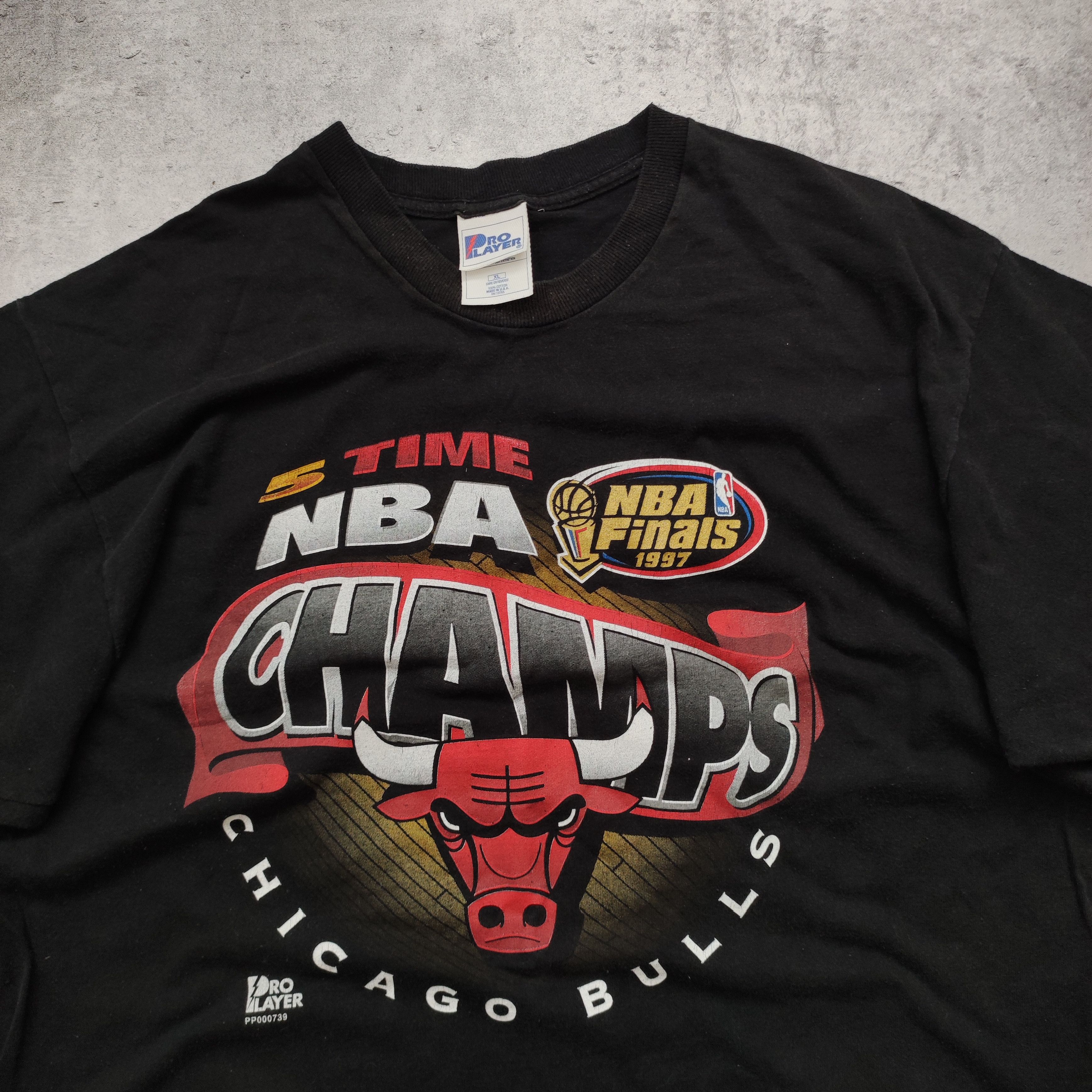 NBA × Vintage RARE 1997 OG Chicago Bulls NBA Champions Prormo Tee Size US L / EU 52-54 / 3 - 4 Thumbnail