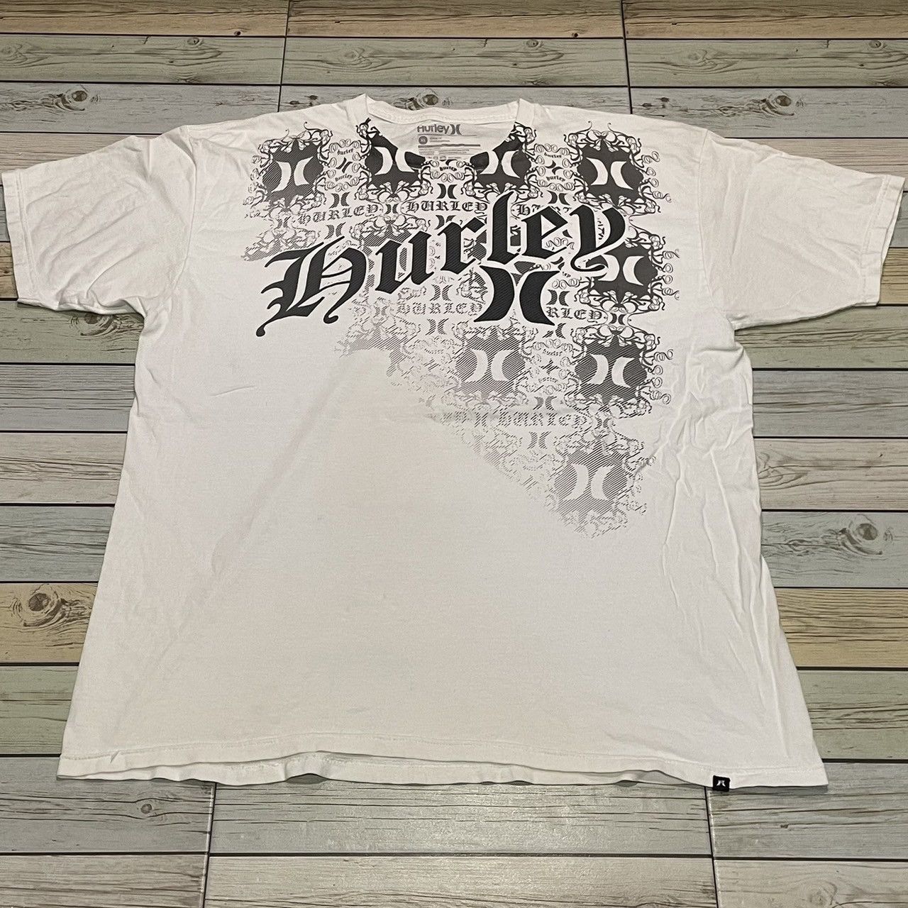 Affliction × Hurley × Tapout Rare Hurley Wings Cross Tee Y2K Affliction Style Size US XL / EU 56 / 4 - 1 Thumbnail