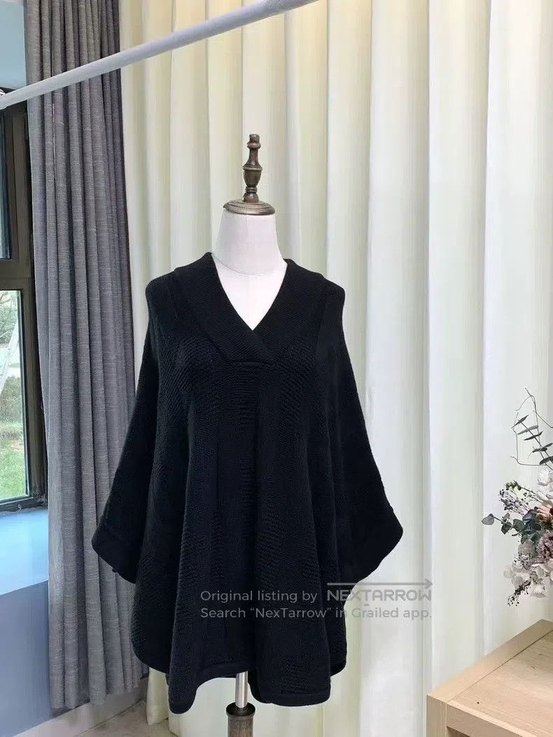 Hermes Hermes Cowl Neck Sweater Cloak Size XXS / US 00 / IT 34 - 2 Thumbnail