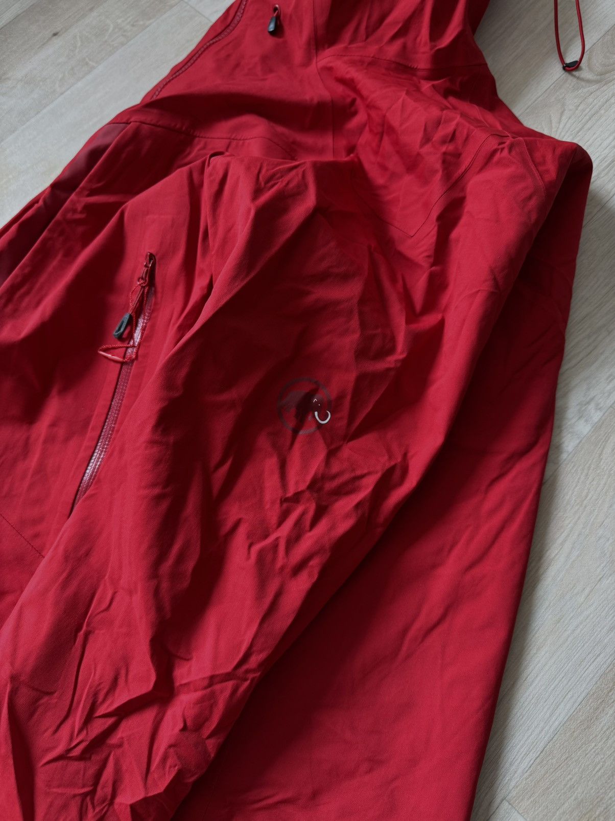 Mammut Mammut Masao Hooded Red Outdoor Jacket hiking trekking ski Size US M / EU 48-50 / 2 - 4 Thumbnail