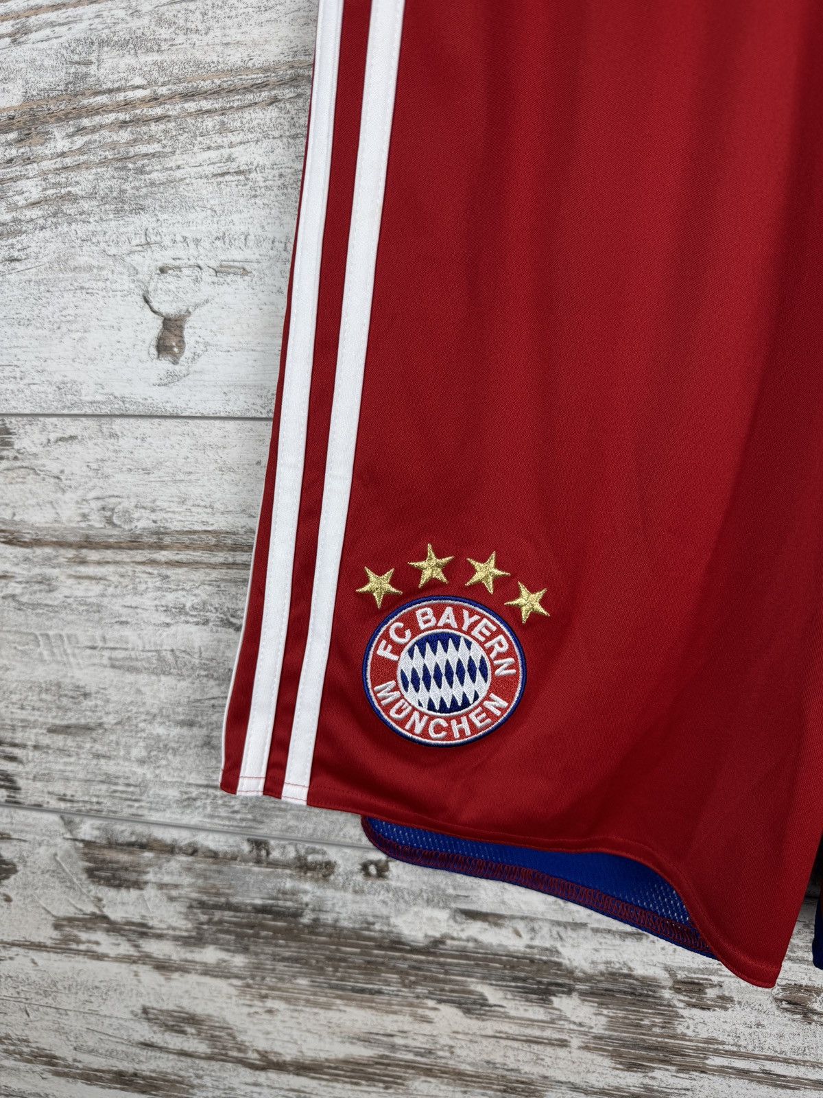 Adidas × Vintage Mens Vintage Adidas Bayern Munich FC soccer shorts training Size US 32 / EU 48 - 3 Thumbnail