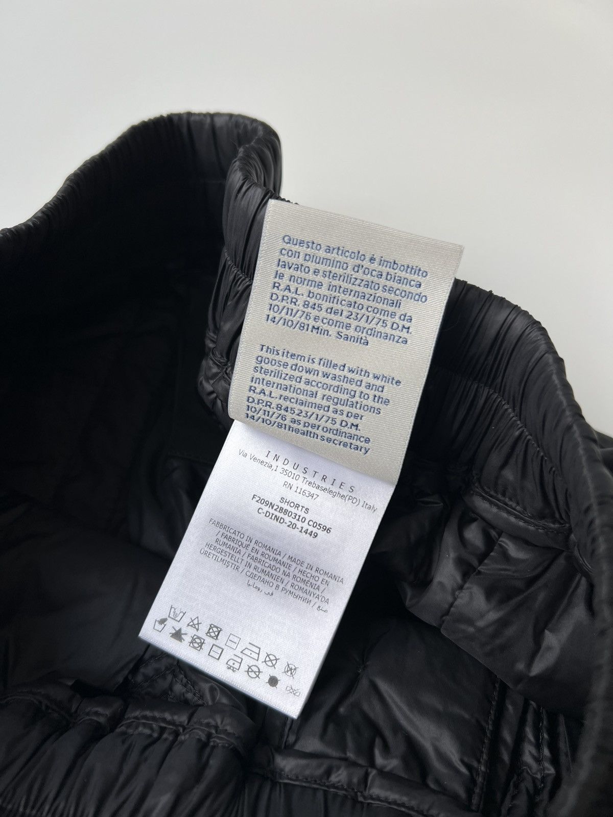 Moncler × Rick Owens Moncler Rick Owens Shorts Size US 31 - 7 Thumbnail