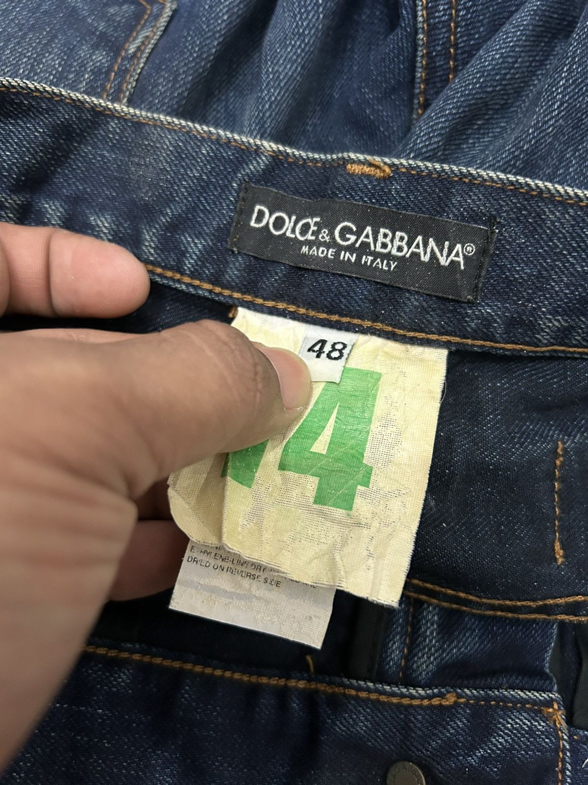 Dolce & Gabbana Dolce & Gabana Buckle Back Distressed Paint Denim Size US 34 / EU 50 - 15 Thumbnail