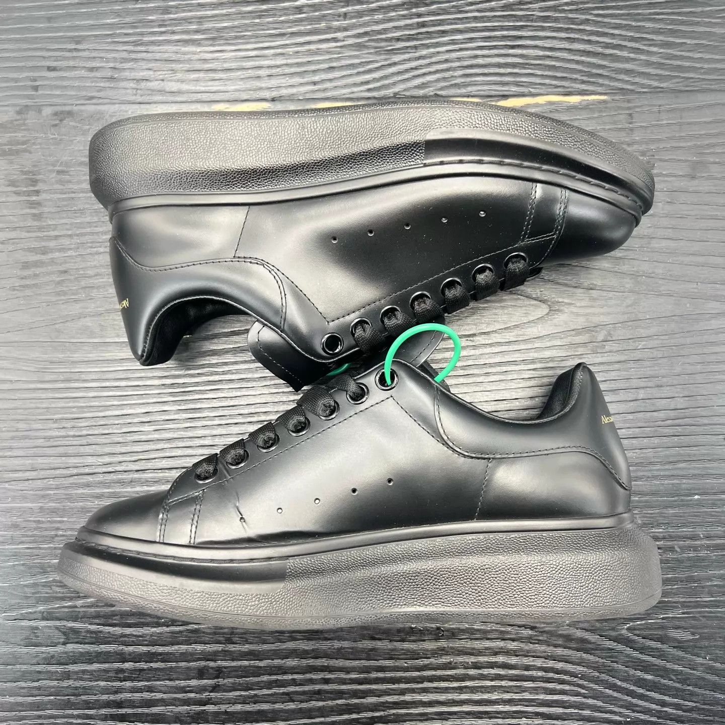 Alexander McQueen McQueen Black Size 41 Near Mint Shoes Size US 8 / EU 41 - 4 Thumbnail