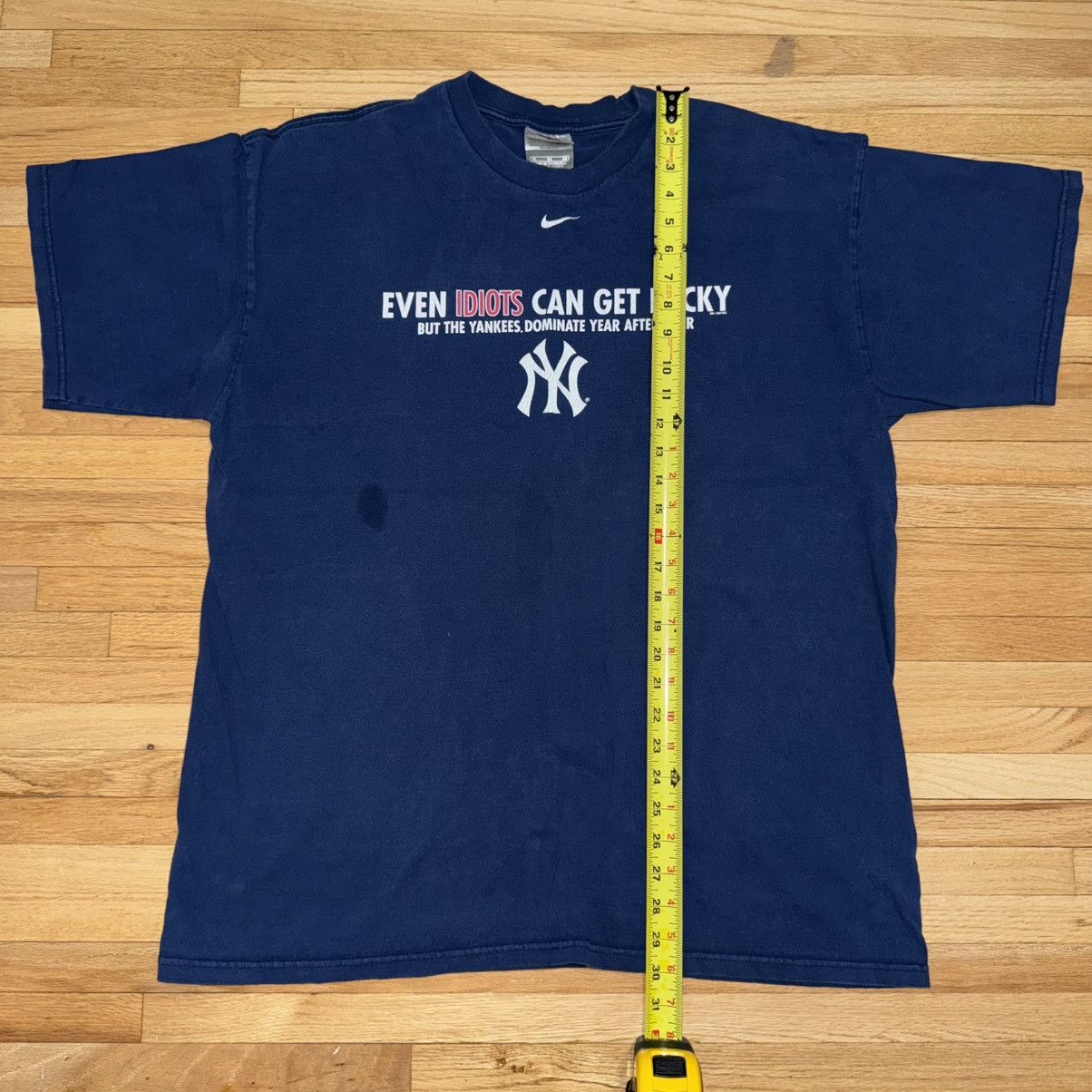New York Yankees Vintage Yankees Center Nike Logo Shirt Size US XL / EU 56 / 4 - 5 Thumbnail