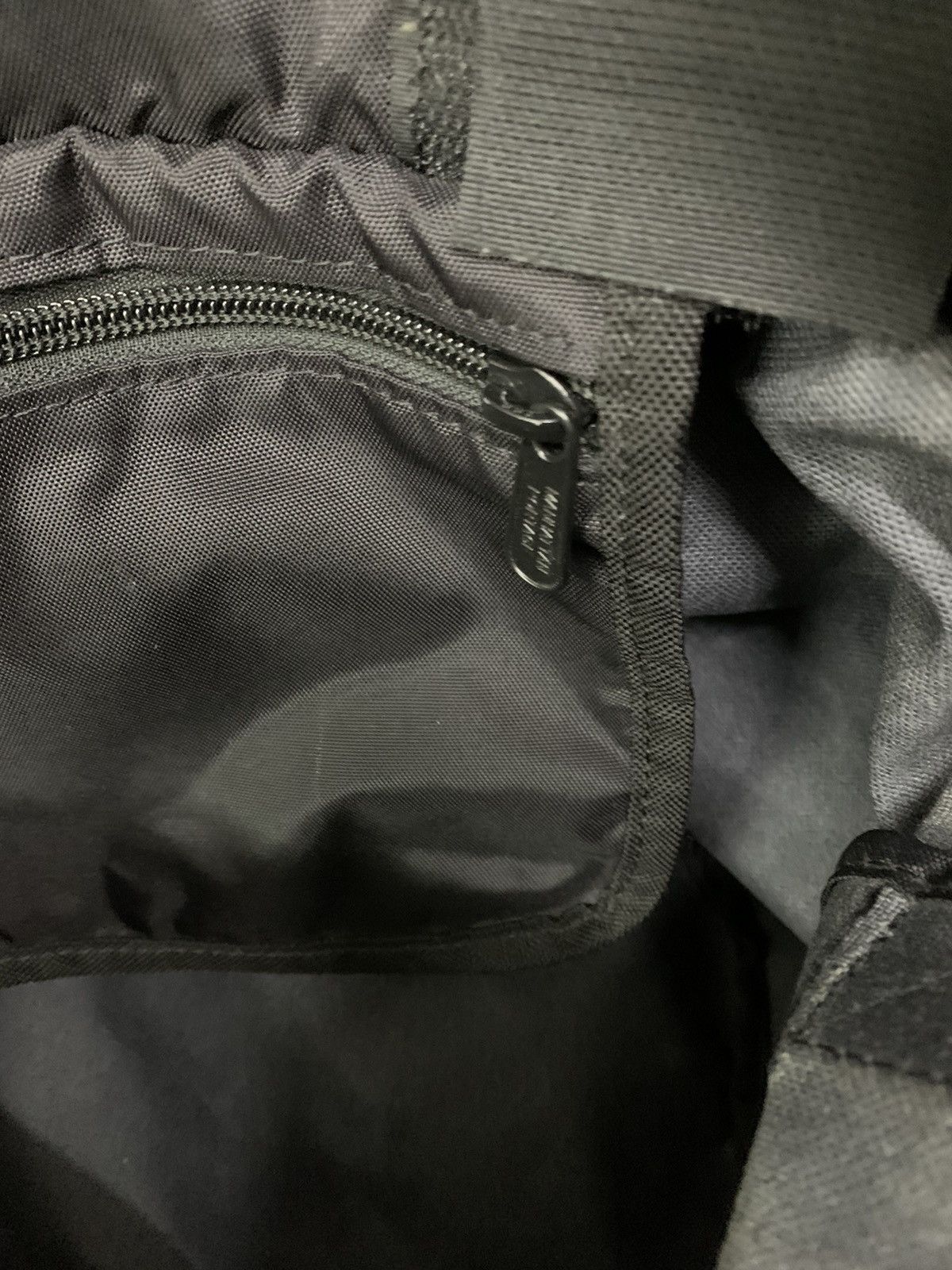 Manhattan Portage RARE Manhattan Portage Hav-A-Hank Messenger Sling Bag Size ONE SIZE - 15 Thumbnail