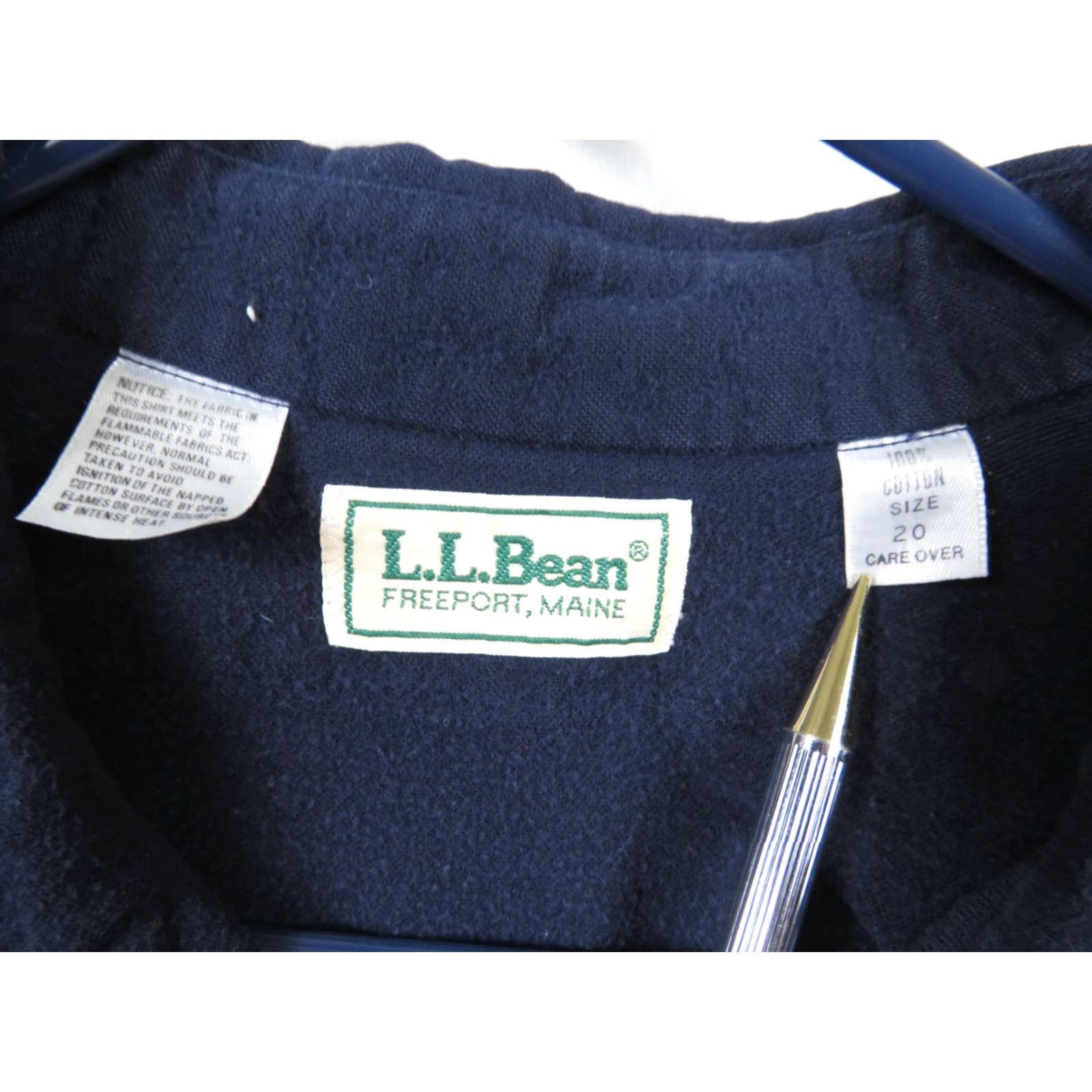Vintage VINTAGE L.L. Bean Shirt 20 Regular Blue Chamois Cloth Button Up Long Sleeve Mens Size US XXL / EU 58 / 5 - 4 Thumbnail