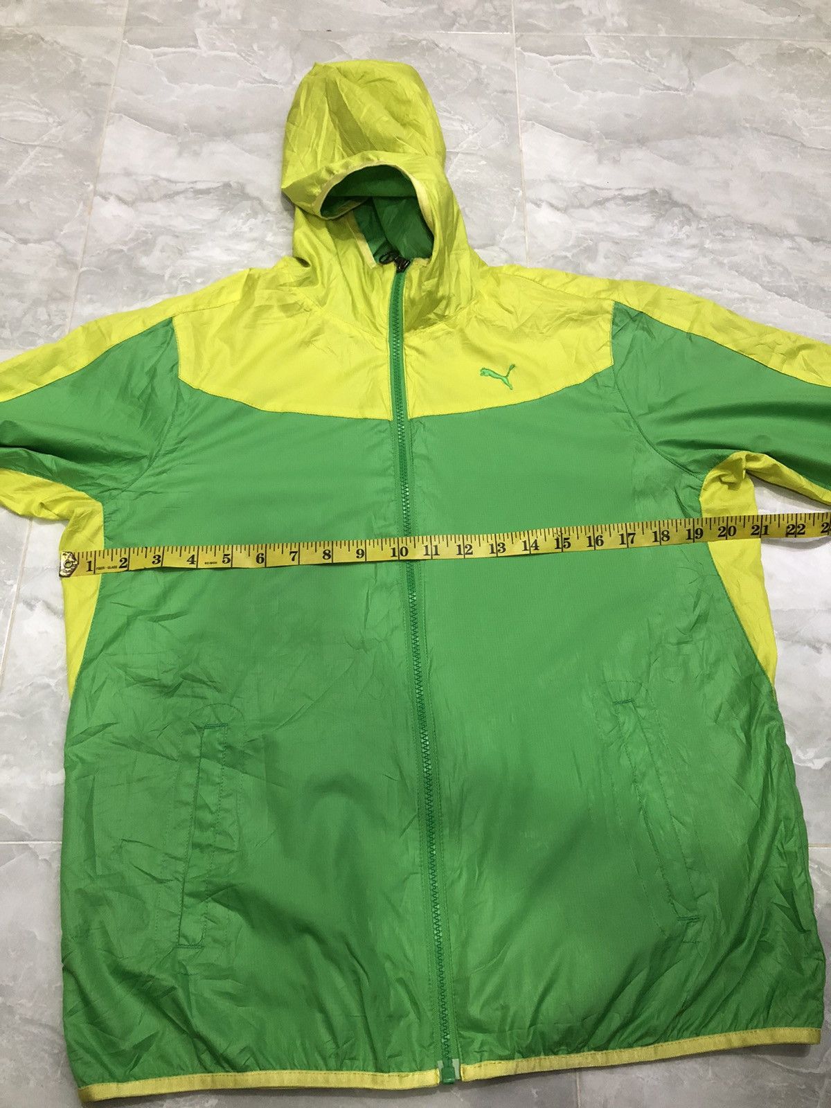 Puma Puma Neon Green / Yellow Windbreaker Jacket Size US S / EU 44-46 / 1 - 16 Thumbnail