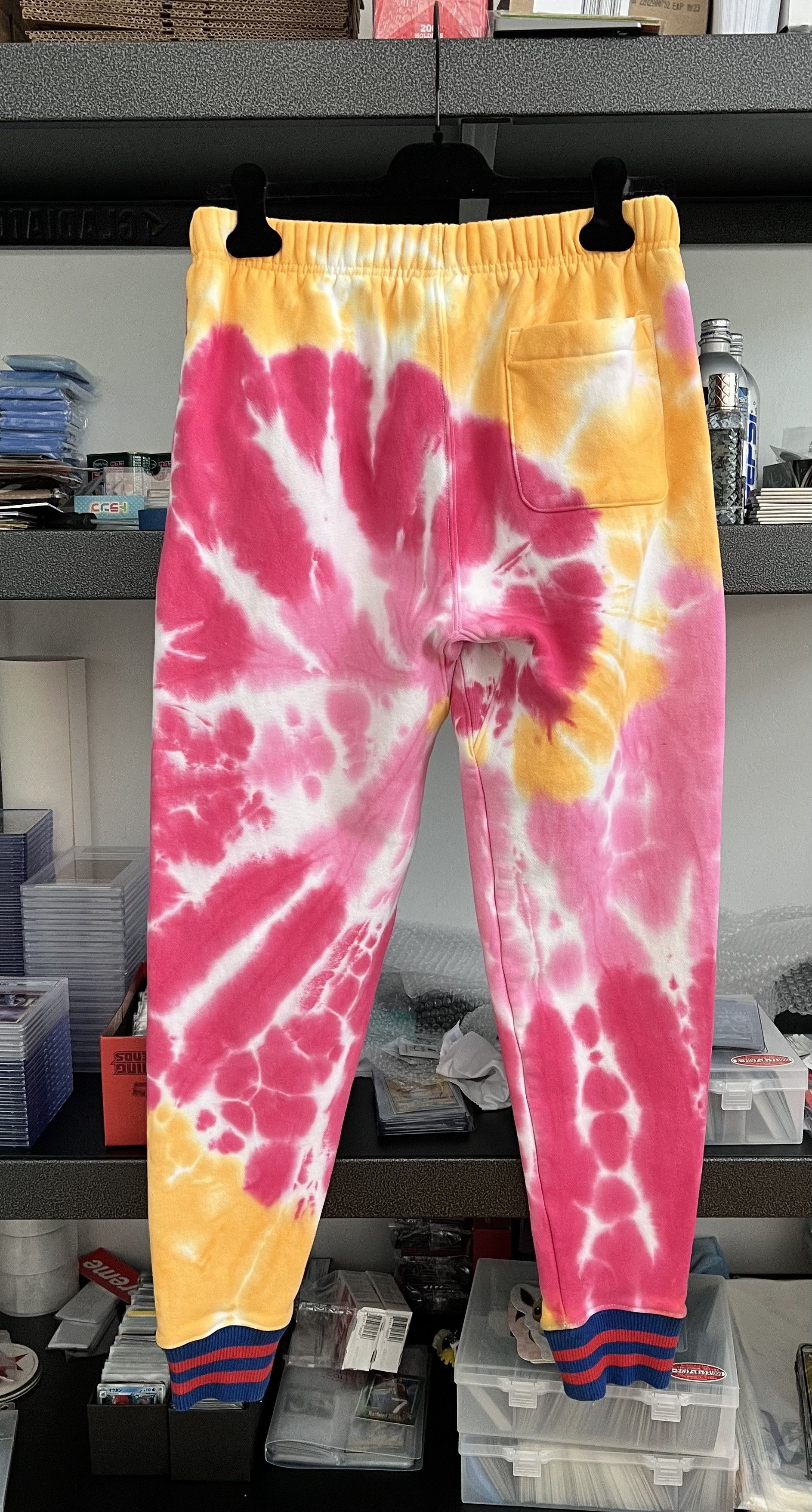 Champion Champion reverse weave tie dye sweatpants Size US 32 / EU 48 - 4 Thumbnail