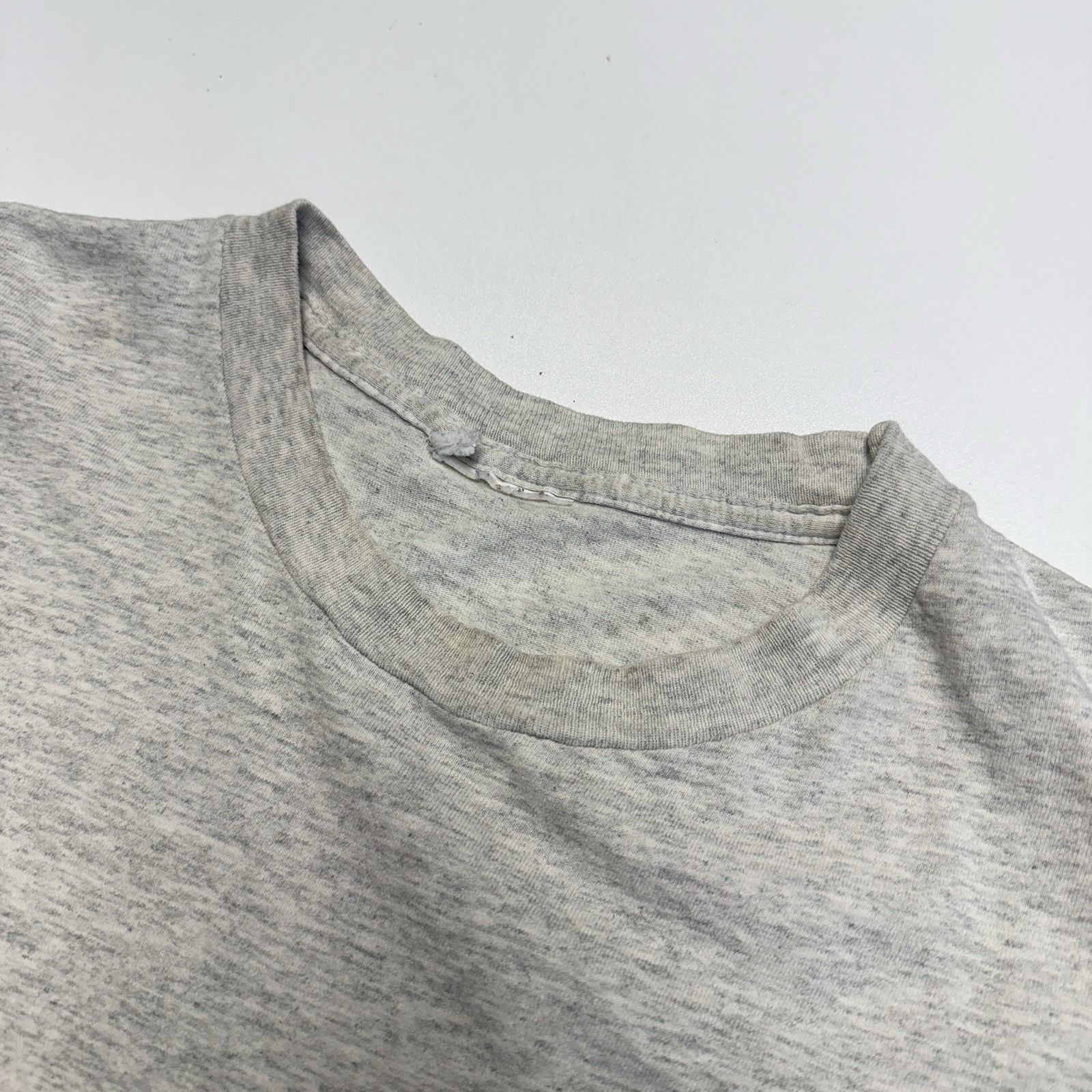 Reebok Vintage 90s Reebok T Shirt Mens XL 22x26 Heather Gray Short Size US XL / EU 56 / 4 - 4 Thumbnail
