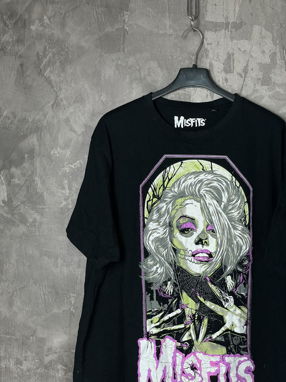 Band Tees × Misfits × Vintage Vintage Misfits Sexy Girl Logo Y2K Metal Band T-shirt Size US XXL / EU 58 / 5 - 3 Thumbnail