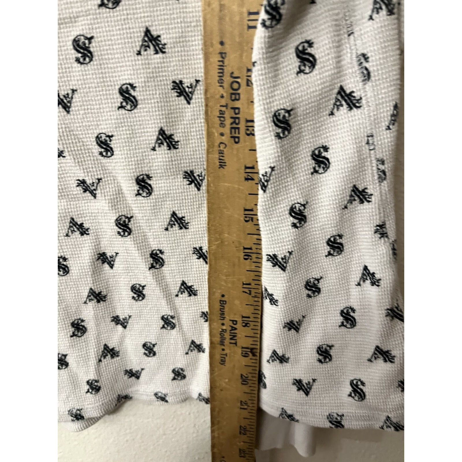 Victoria's Secret Victoria's Secret Shirt Womens XS Gray Long Sleeve Top Lounge All Over Logo Pullover Knit Polyester T-Shirt Casual Basic Love 4 Seasons Size XS / US 0-2 / IT 36-38 - 4 Thumbnail