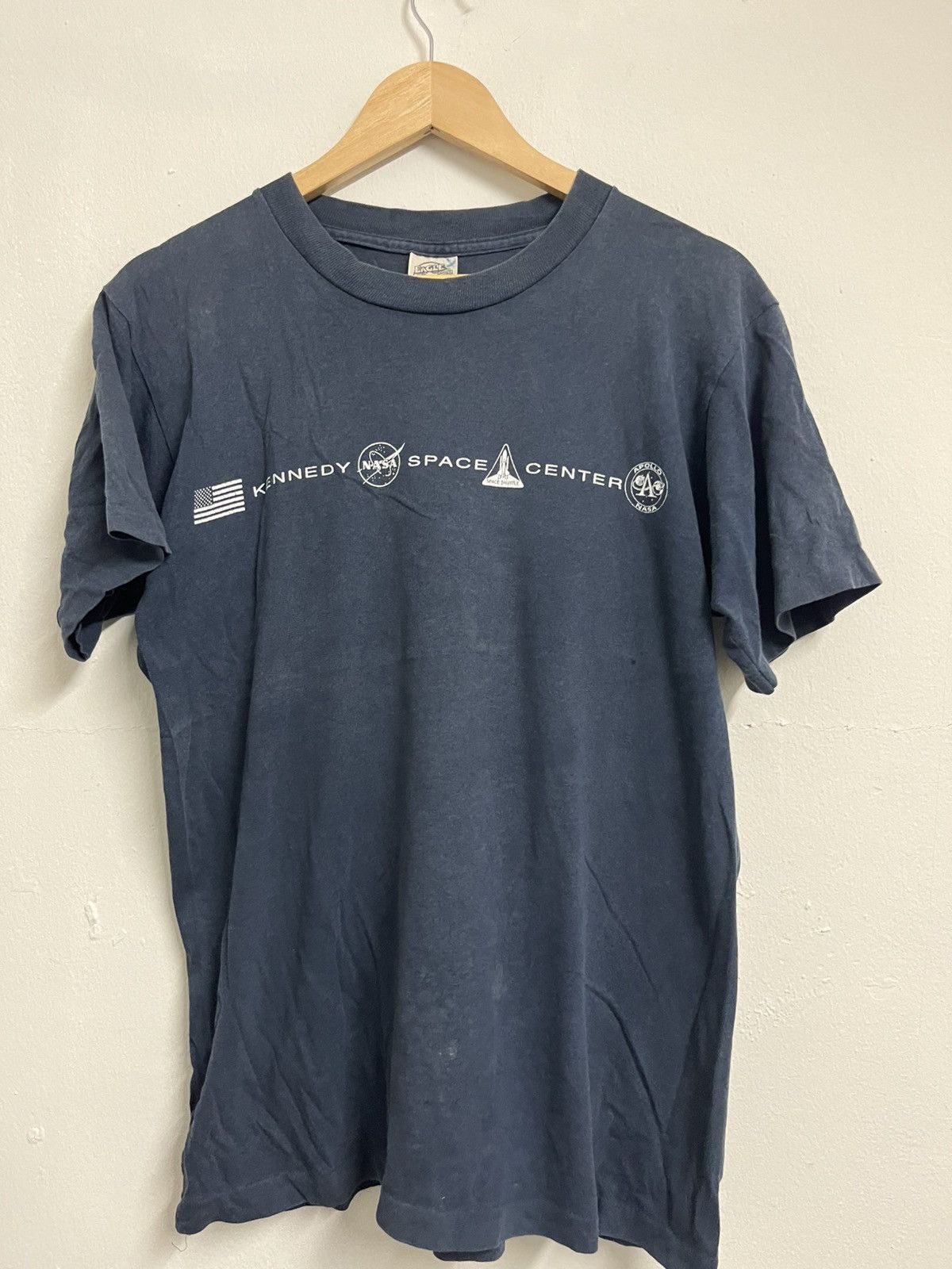 Vintage 💥Kennedy Space Center Vintage Tee Size US M / EU 48-50 / 2 - 1 Thumbnail