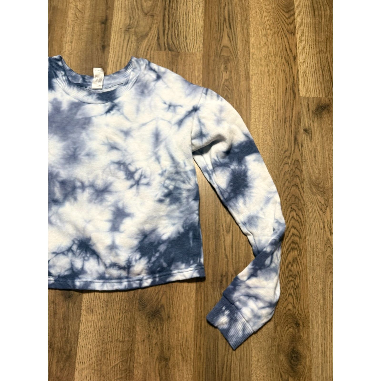 Vintage 90 Degrees by Reflex Sweater Womens XS Blue White Tie Dye Crewneck Crop Top Size XS / US 0-2 / IT 36-38 - 3 Thumbnail