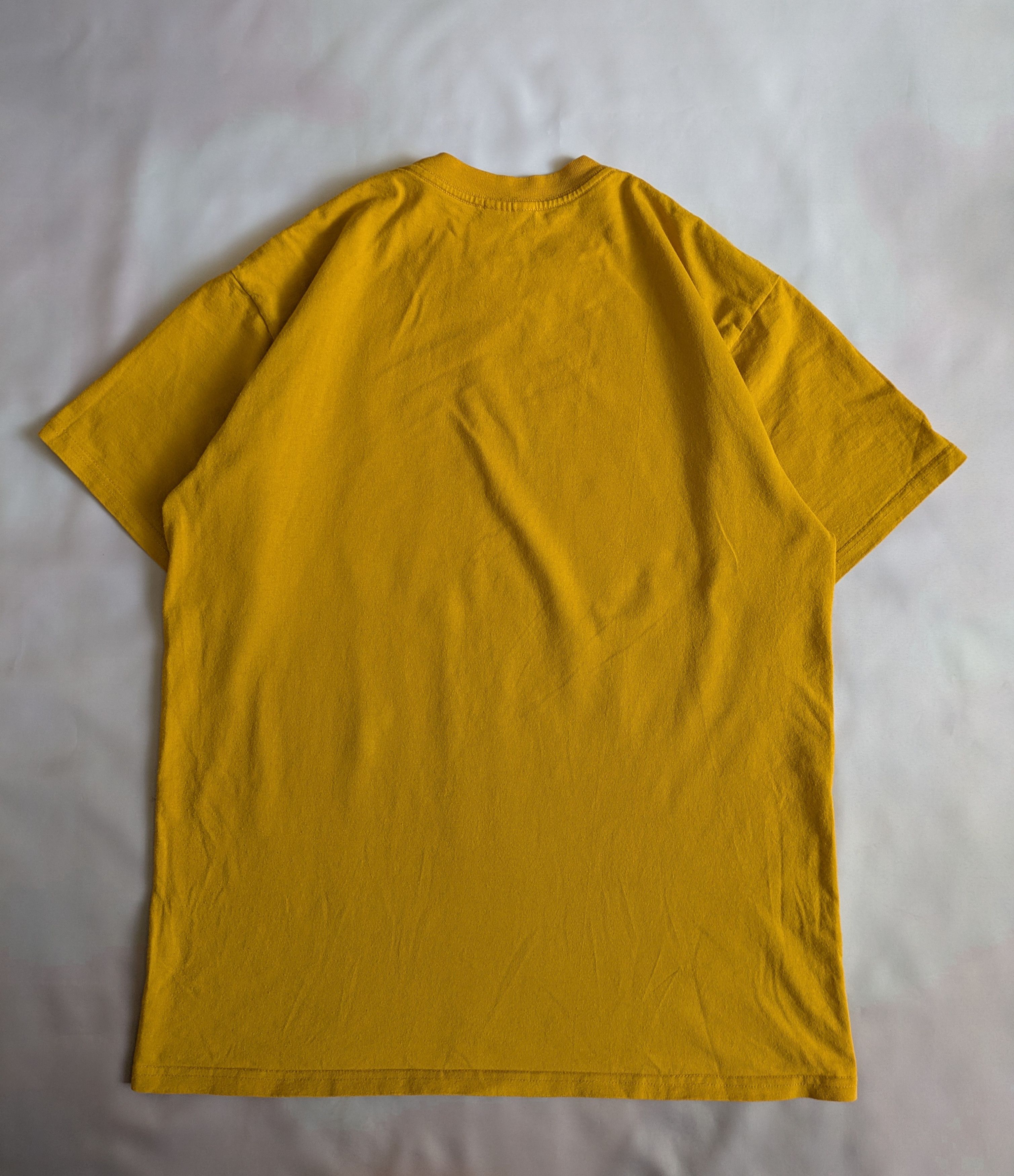 Nike Rare Vintage NIKE Oval Swoosh Graphic T Shirt 90sWhite Tag Size US M / EU 48-50 / 2 - 2 Thumbnail