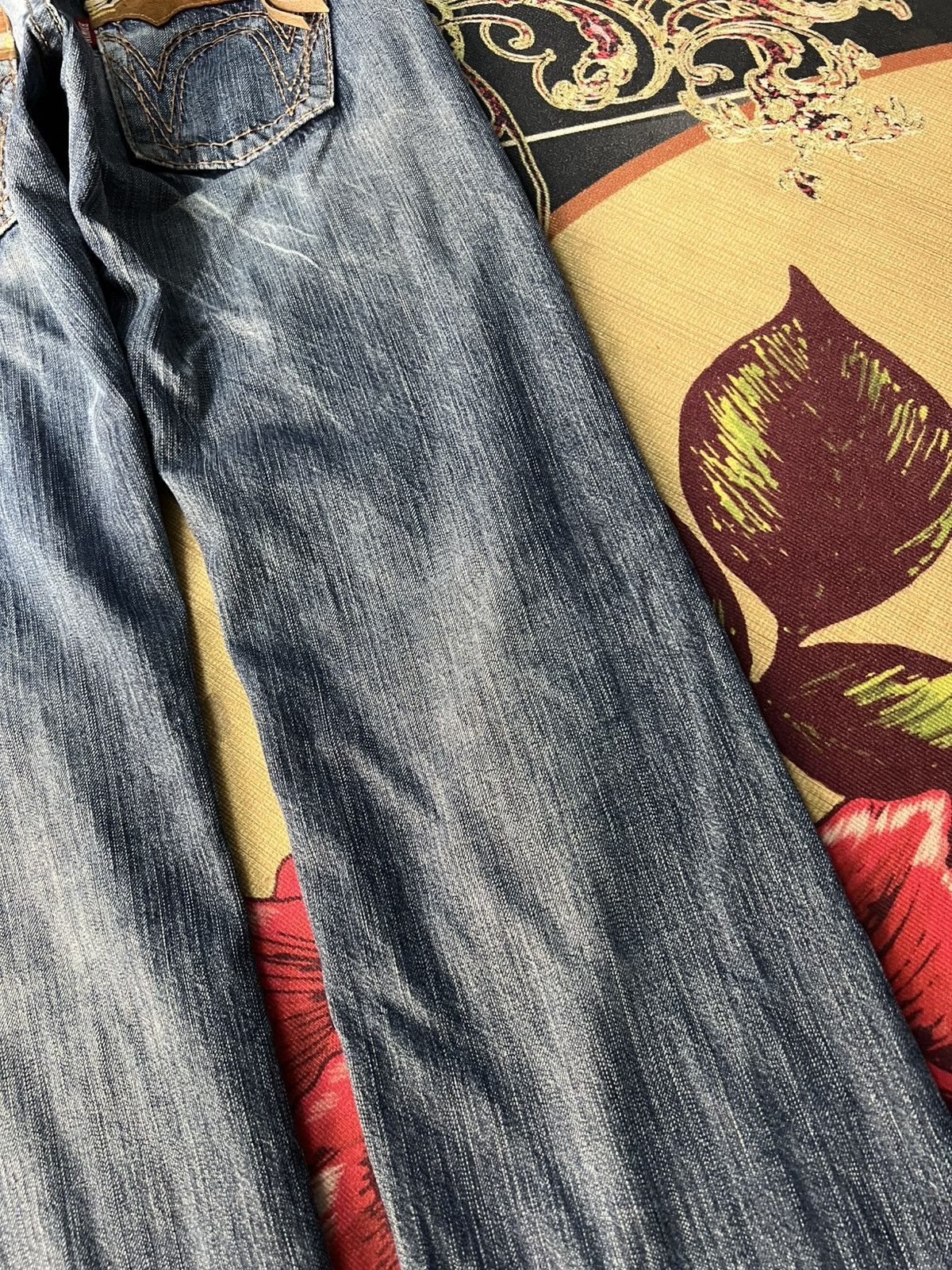 Edwin × Japanese Brand × Vintage EDWIN EXCLUSIVE VINTAGE BUFFALO HEAD DISTRESS JEANS Size US 29 - 18 Thumbnail