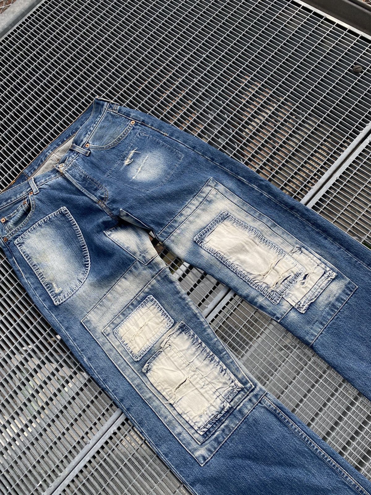 Levi's Levi’s 501 Vintage Patchwork Streetwear Jeans Size US 30 / EU 46 - 4 Thumbnail