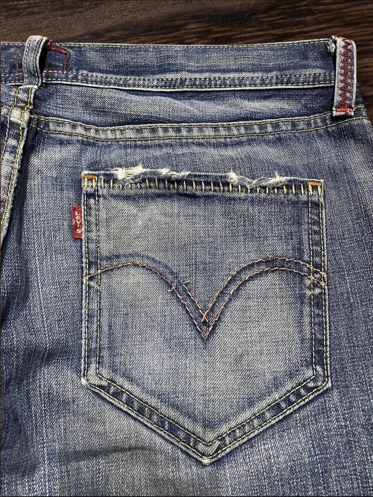 Levi's Vintage Levis Redloop Fade Wash Distressed Loose Jeans Size US 33 - 11 Thumbnail