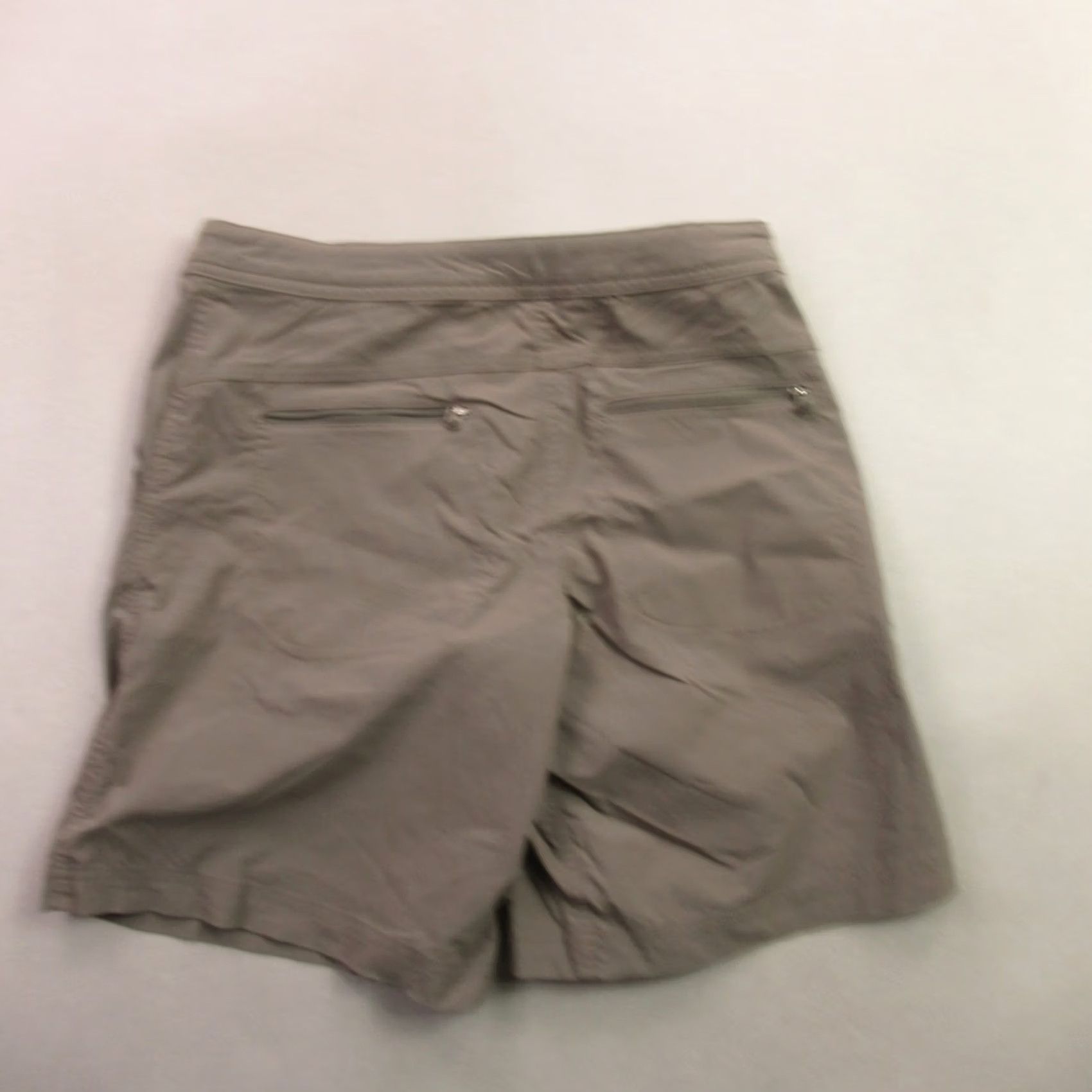 Vintage LL Bean Shorts Womens 6 Lightweight Outdoors Chino Pockets Snap Beige Gray Size 28" / US 6 / IT 42 - 7 Thumbnail