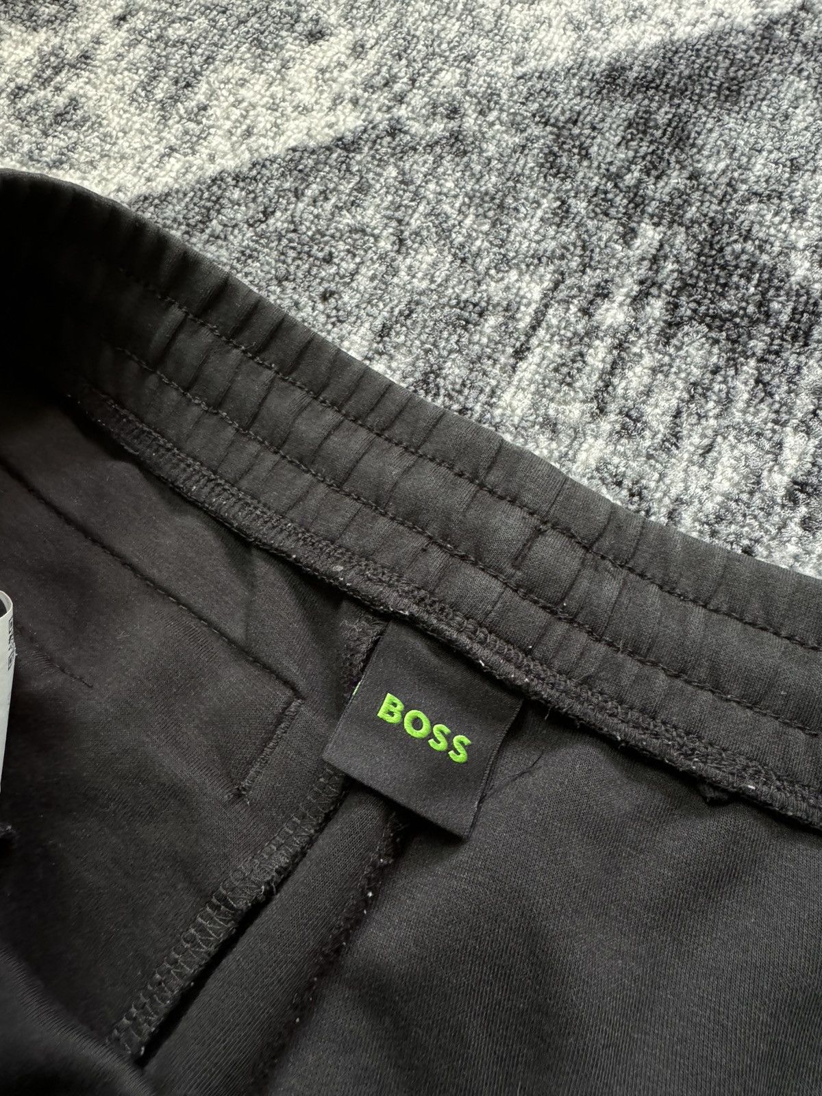 Hugo Boss Vintage Boss Shorts Luxury Black Embroidered Y2K STYLE 90s Size US 30 / EU 46 - 3 Thumbnail