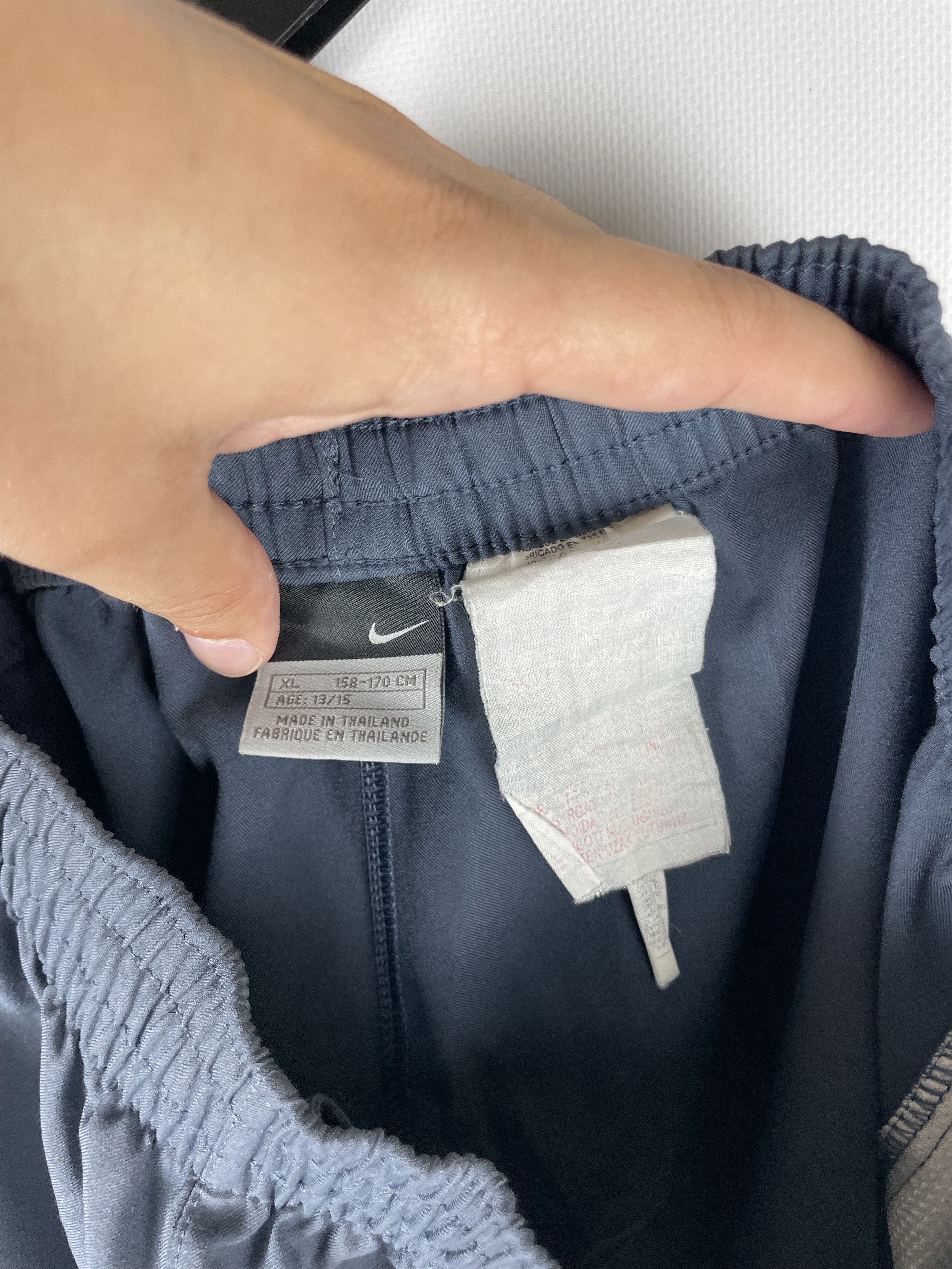 Nike Vintage Nike Shorts Y2k Size US 29 - 5 Thumbnail